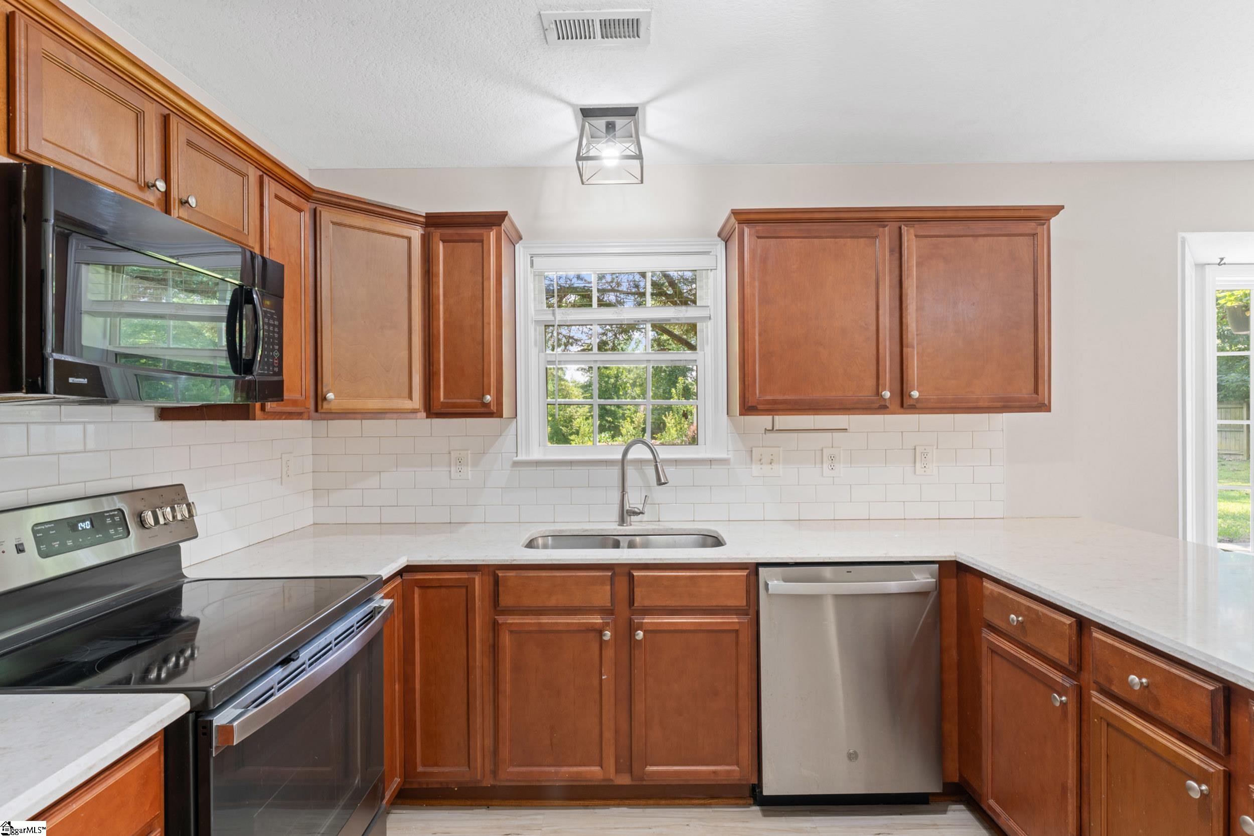 1 Sprouse Farm Way Fountain Inn, SC 29644