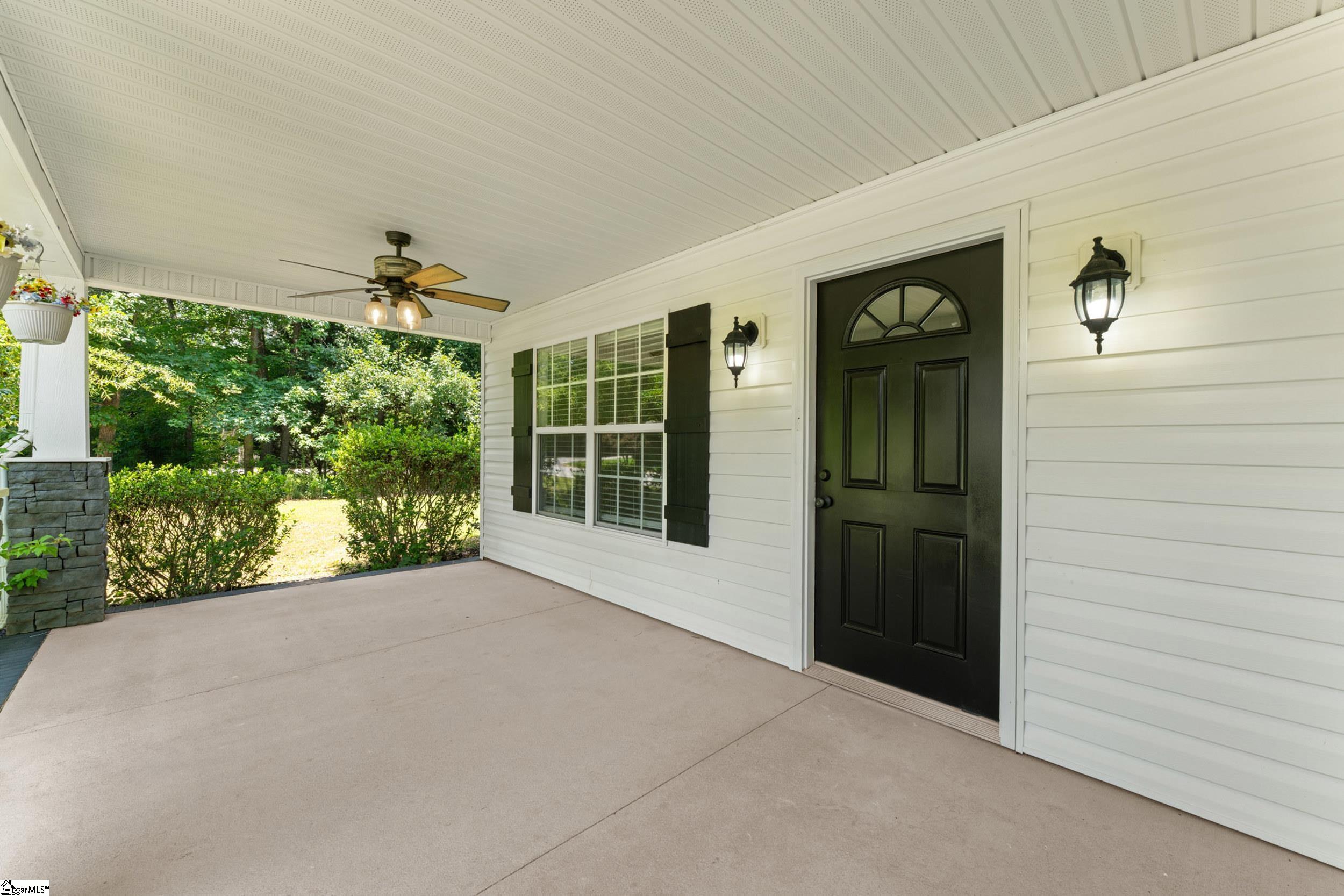 1 Sprouse Farm Way Fountain Inn, SC 29644