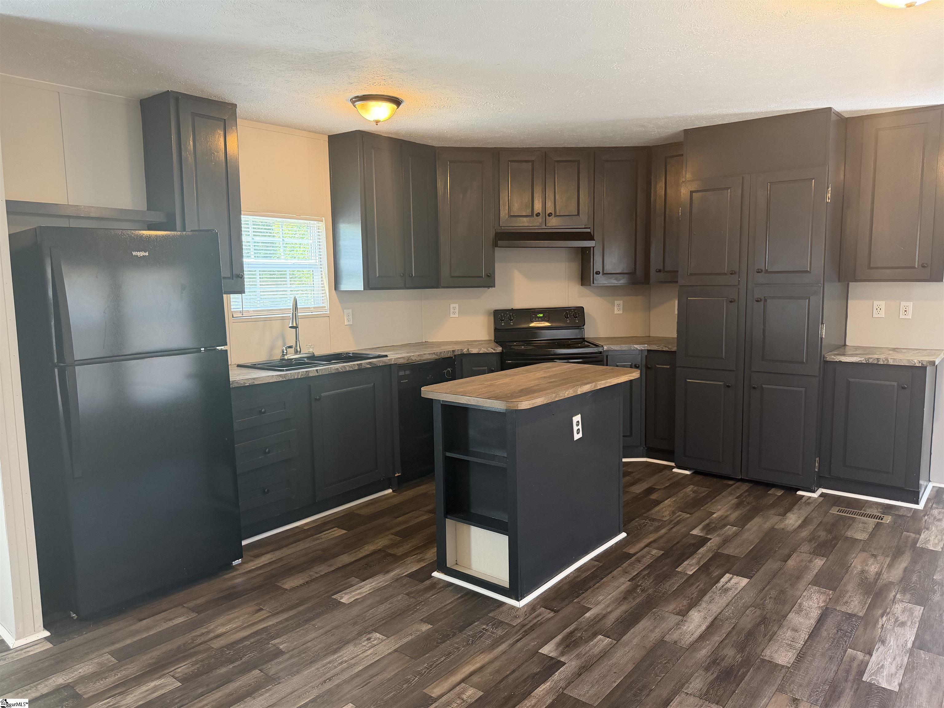 2060 Foster Street Chesnee, SC 29323