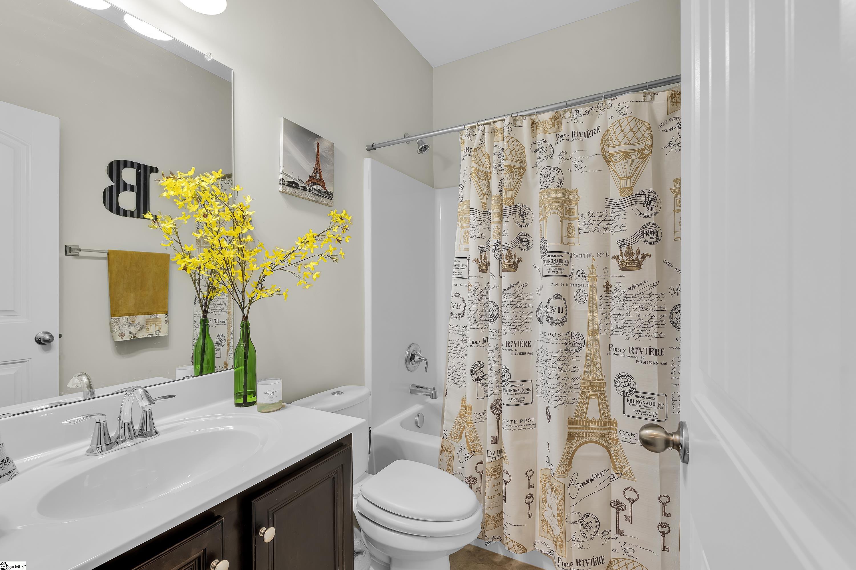 3 Dunsborough Drive Simpsonville, SC 29680