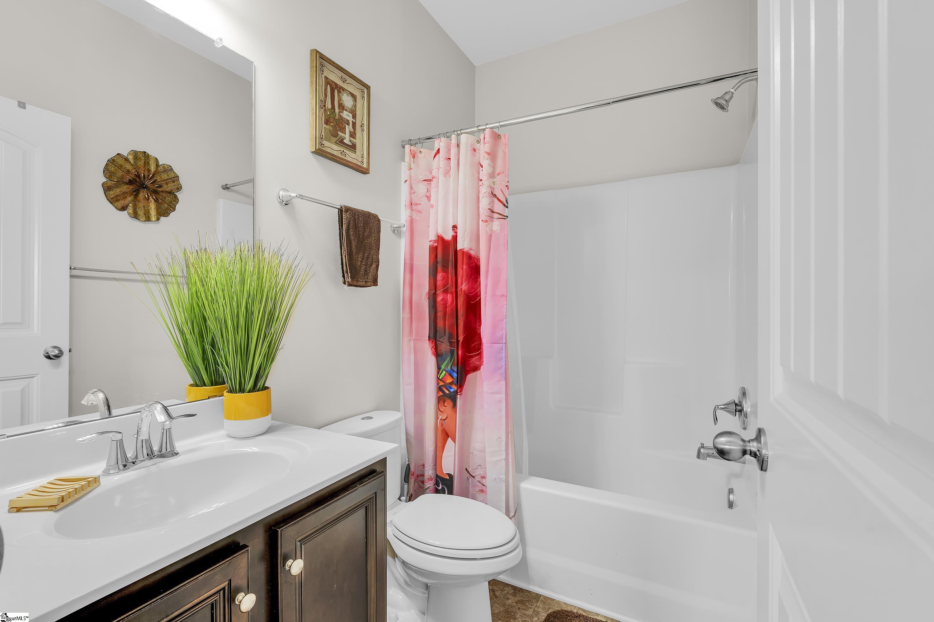 3 Dunsborough Drive Simpsonville, SC 29680