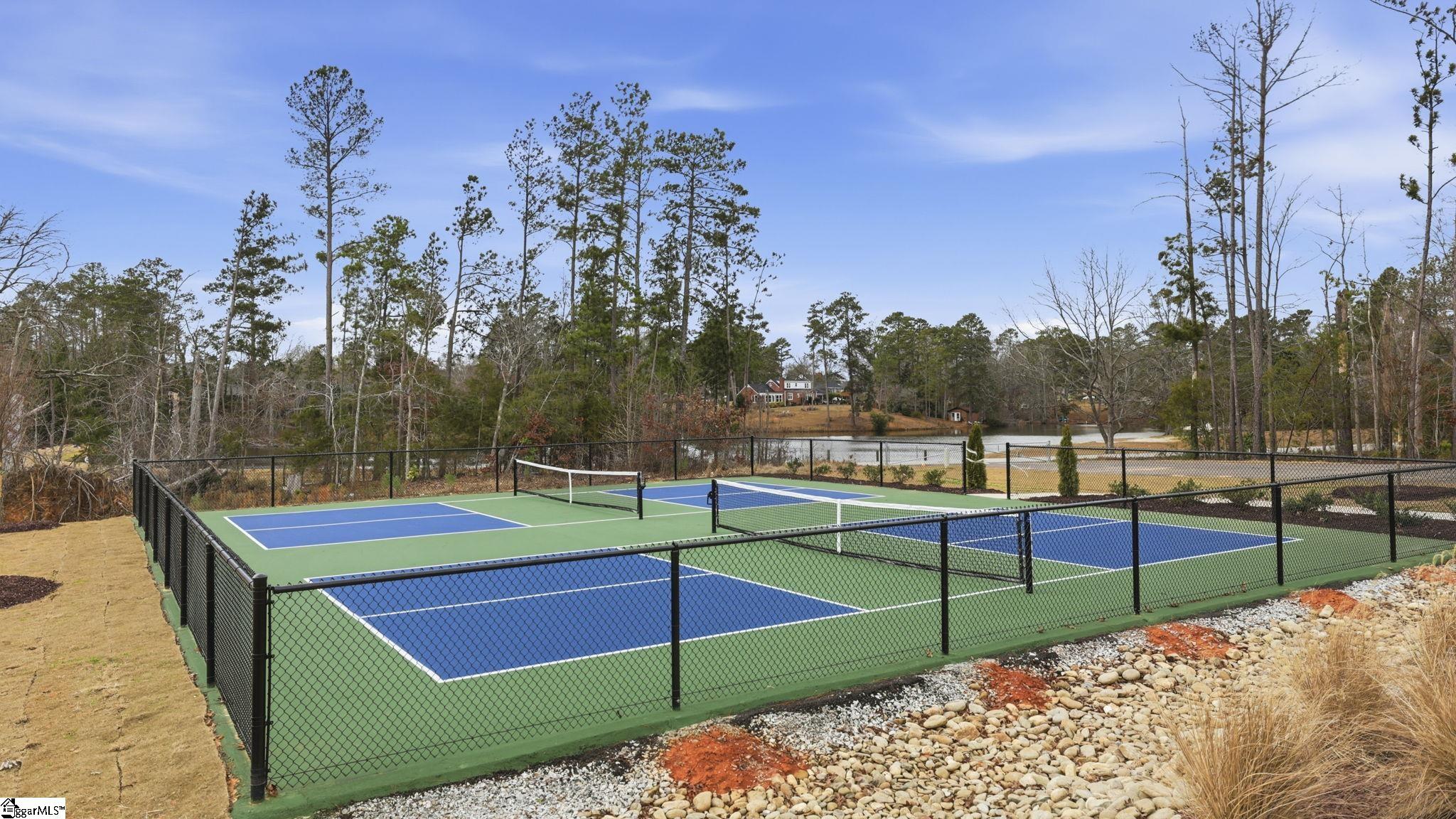 106 Cloverdale Way Greenwood, SC 29649