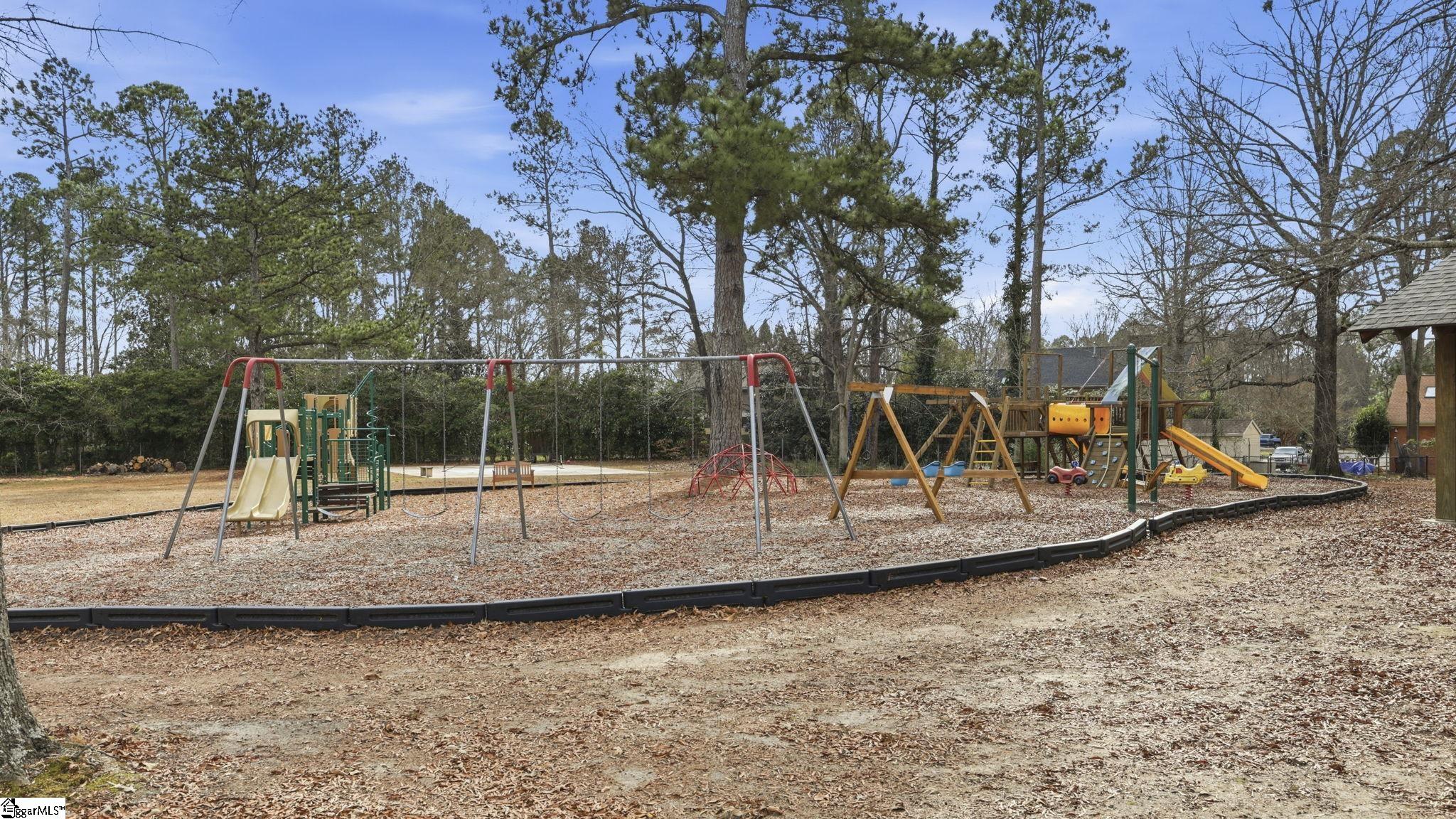 106 Cloverdale Way Greenwood, SC 29649