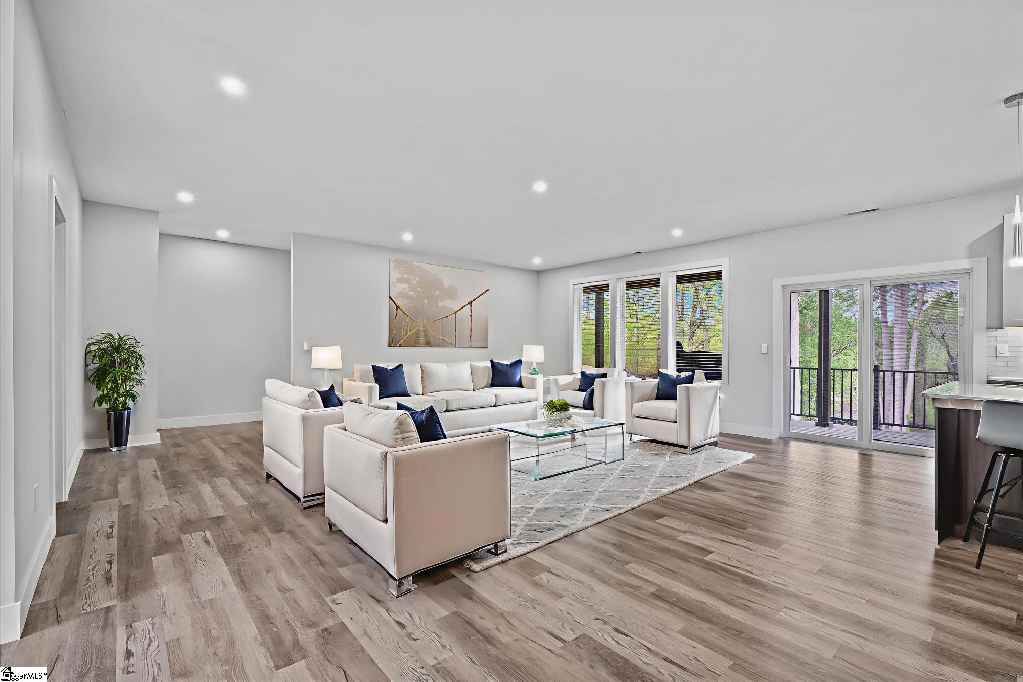 308 Pineridge Drive Spartanburg, SC 29303