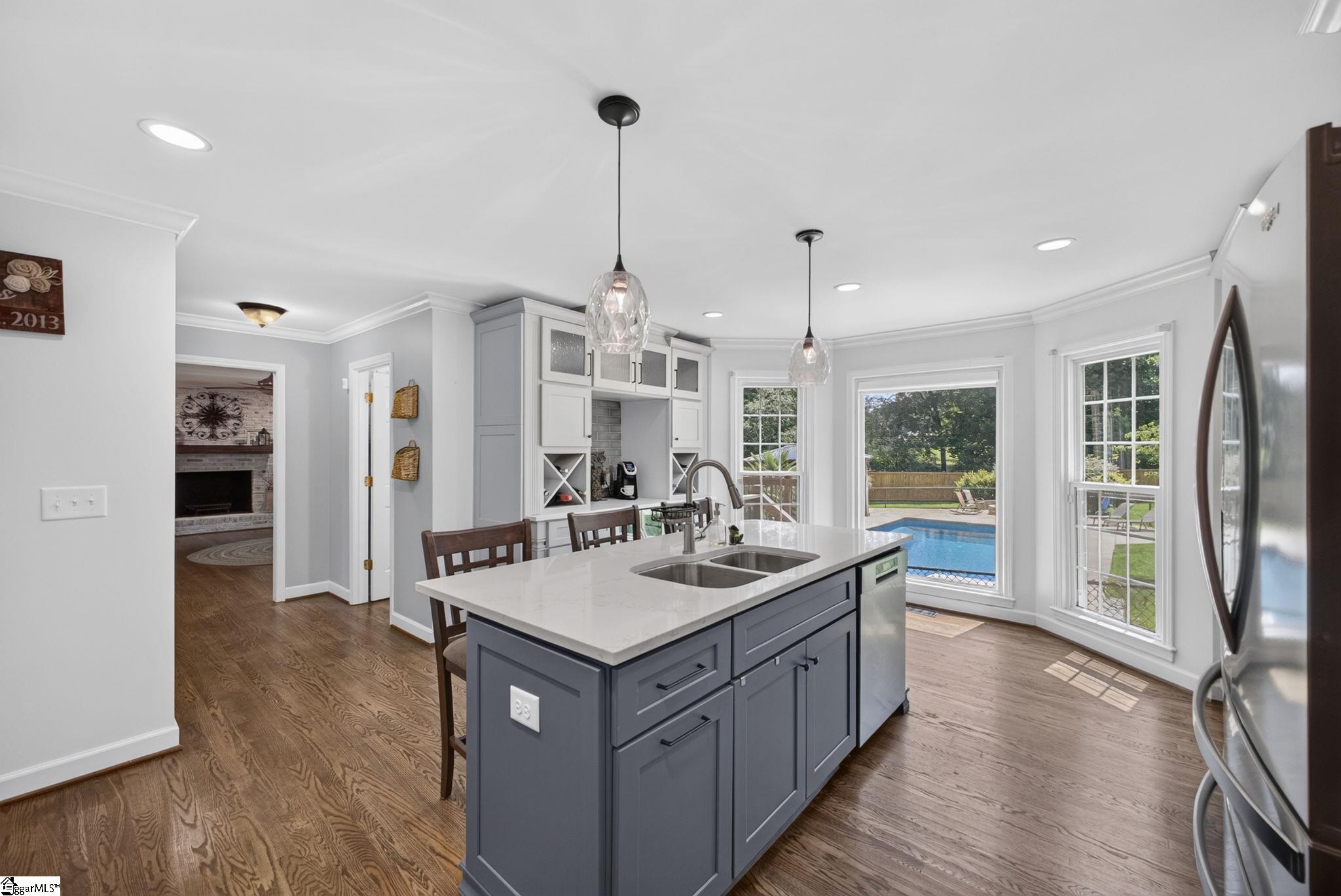 402 Eastcrest Drive Simpsonville, SC 29681