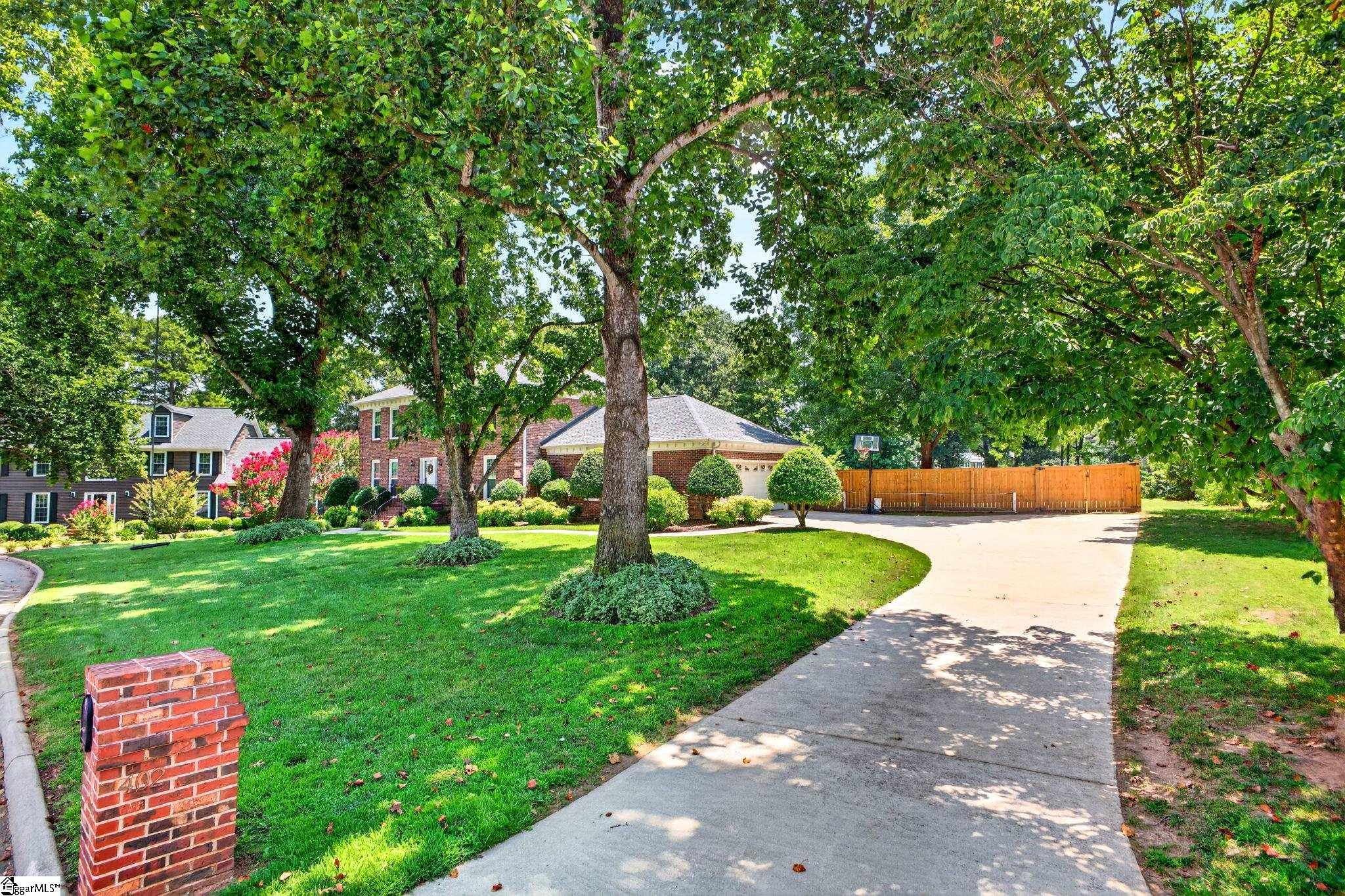 402 Eastcrest Drive Simpsonville, SC 29681