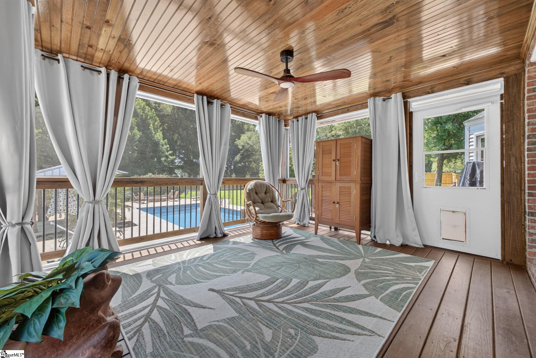 402 Eastcrest Drive Simpsonville, SC 29681