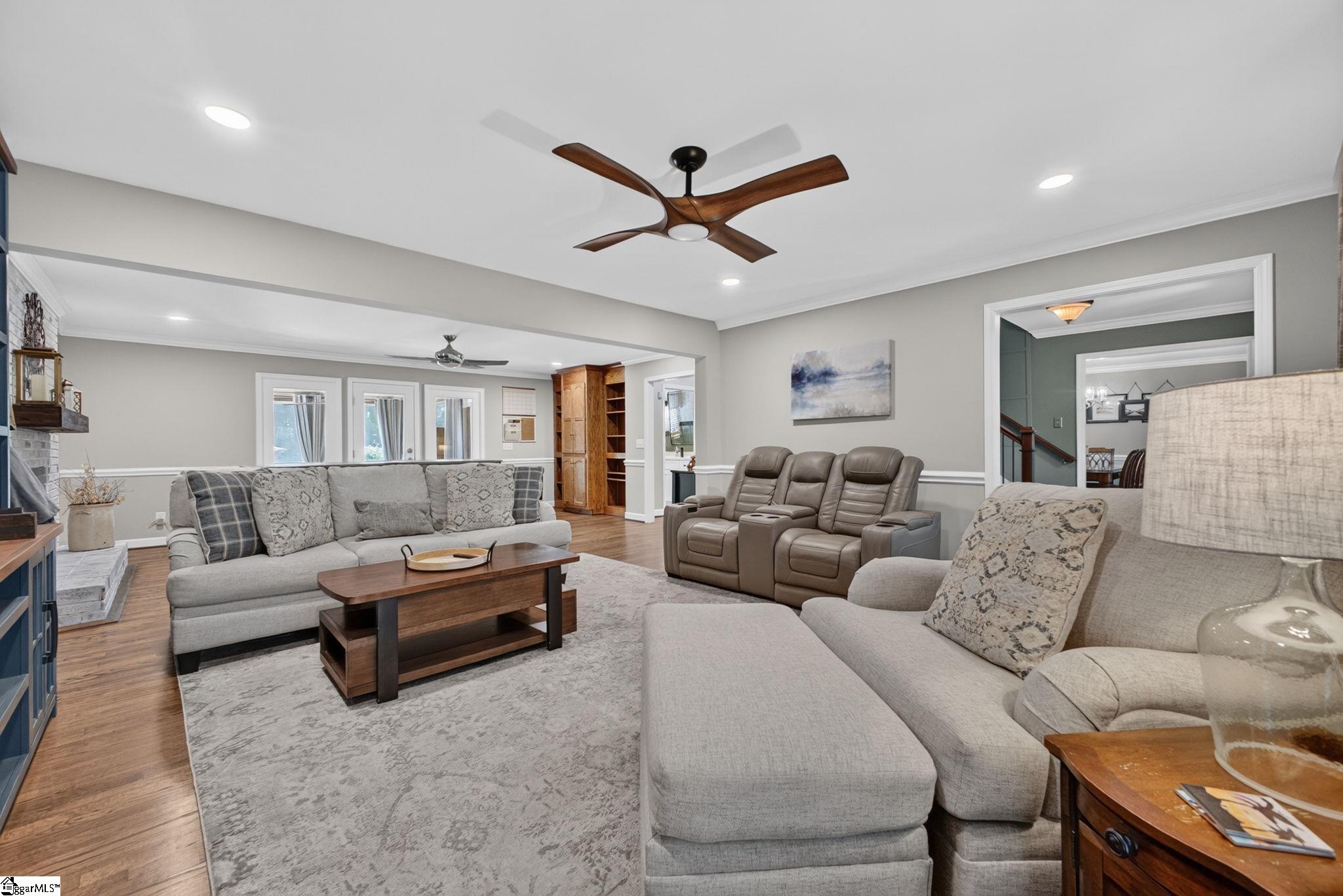 402 Eastcrest Drive Simpsonville, SC 29681