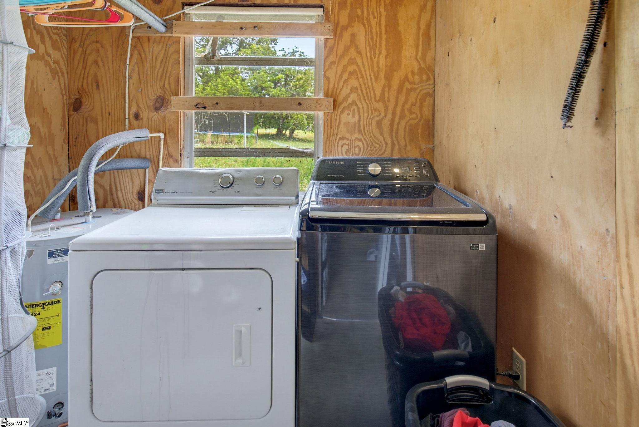 5761 Highway 357 Campobello, SC 29322