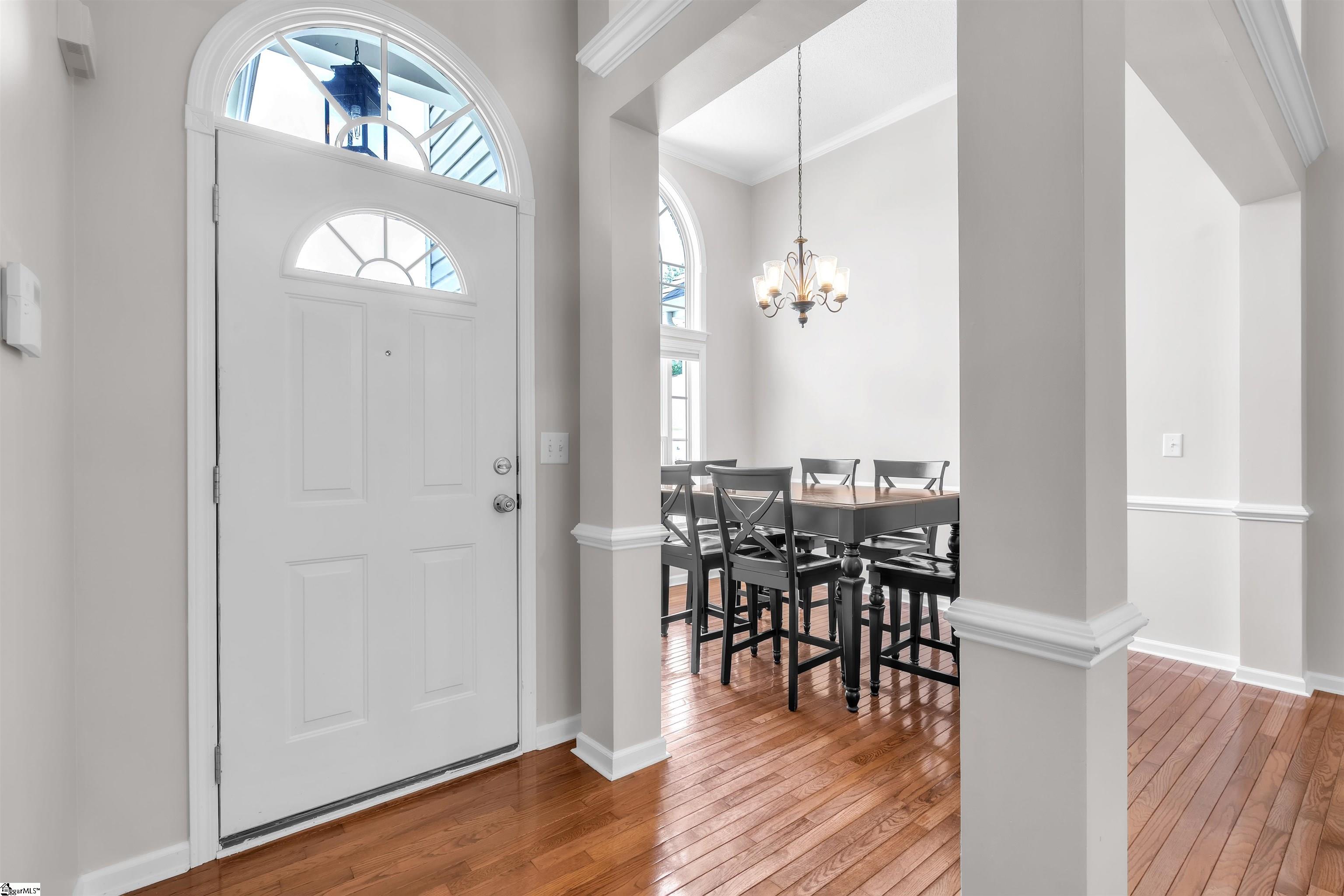 8 Manor Court Simpsonville, SC 29681