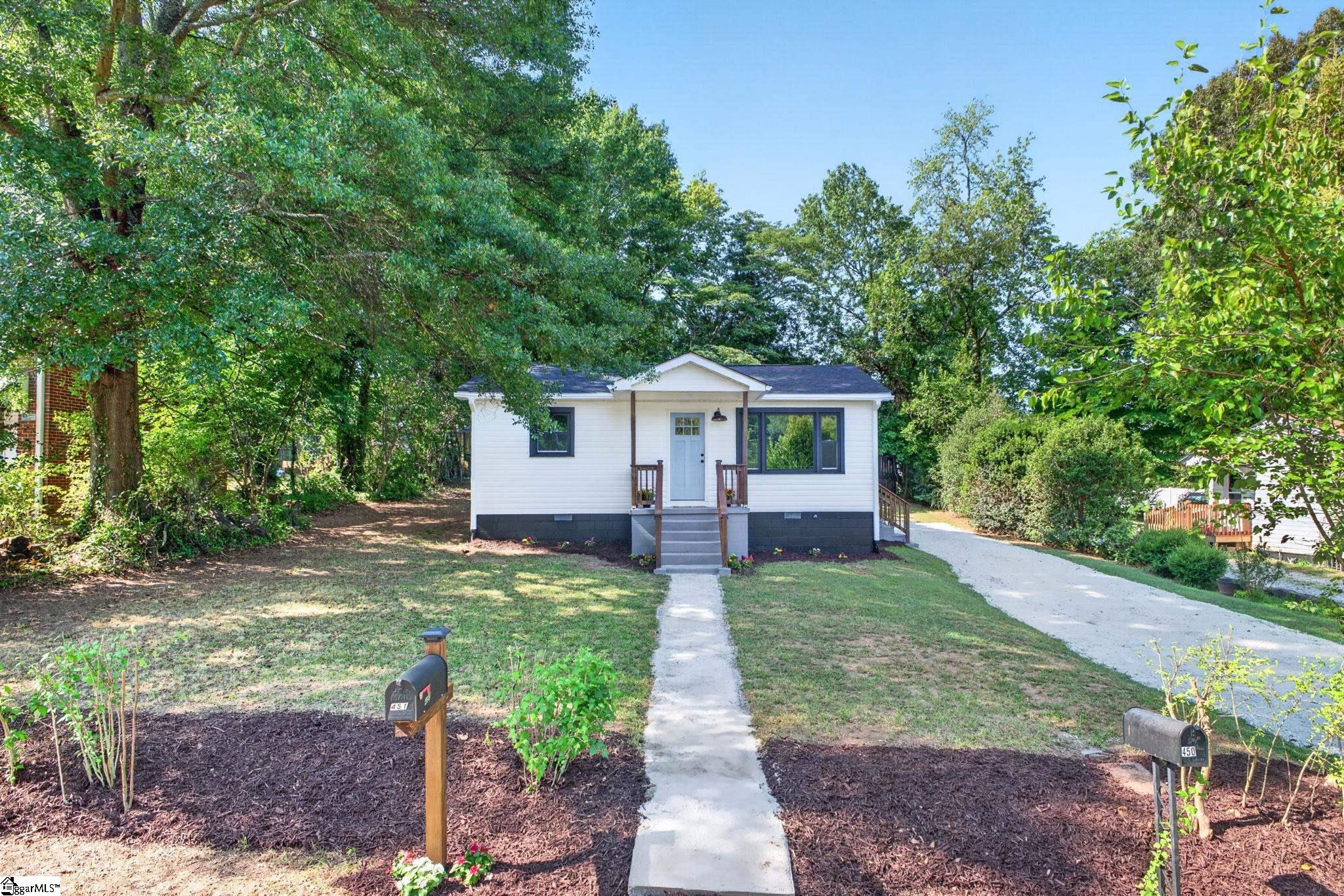451 Sunnyside Circle Greer, SC 29651