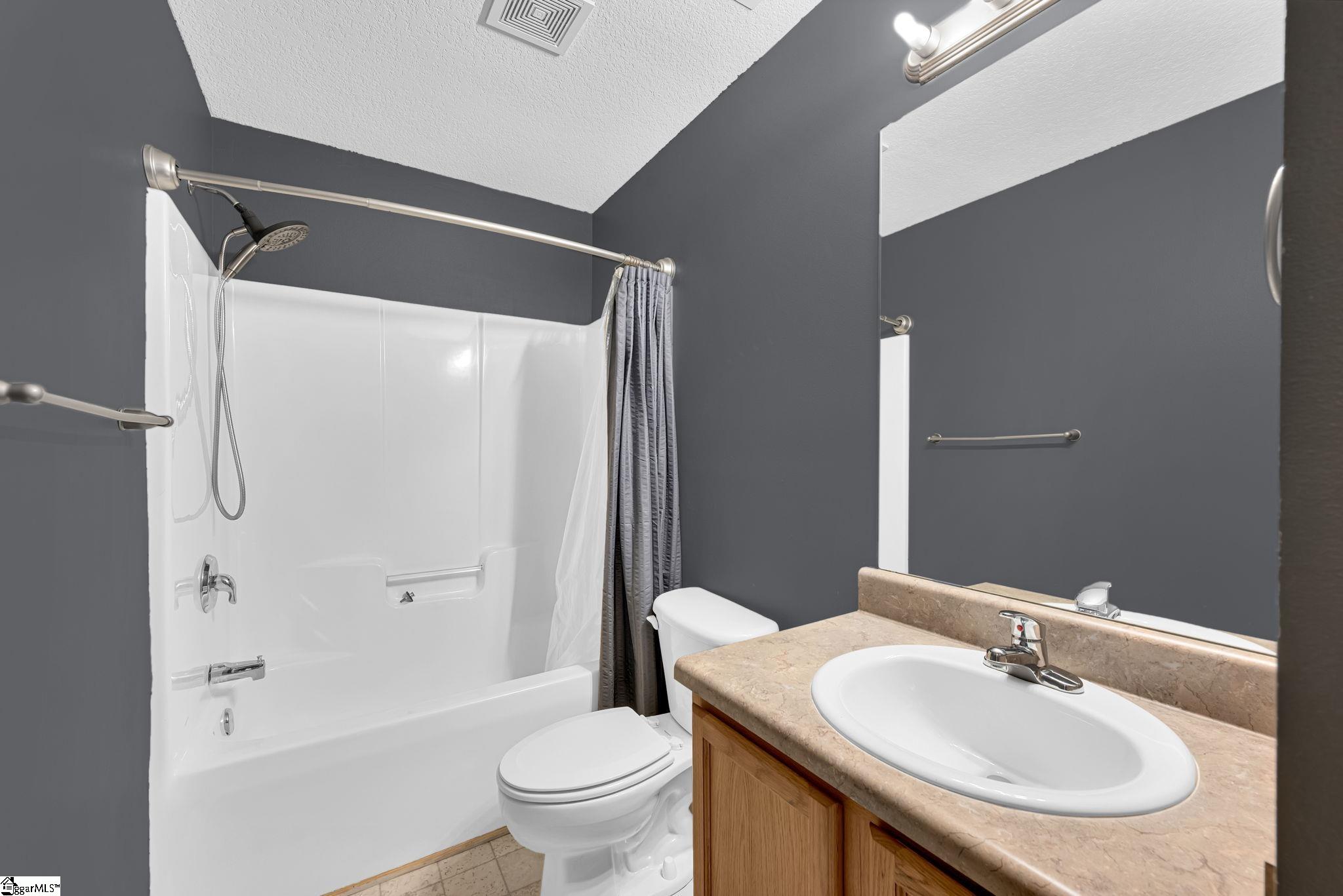 107 Lochenshire Place Belton, SC 29627