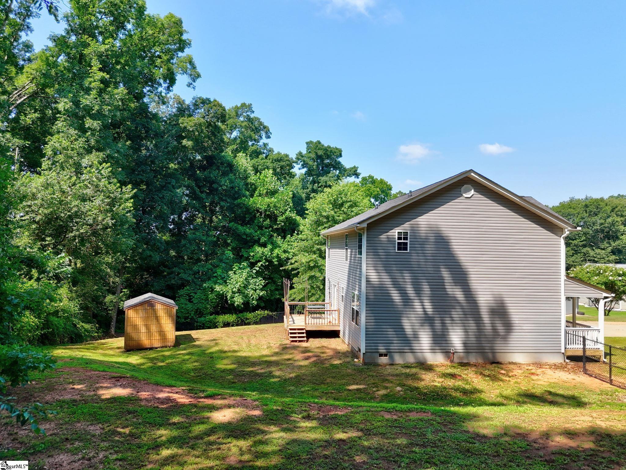 107 Lochenshire Place Belton, SC 29627