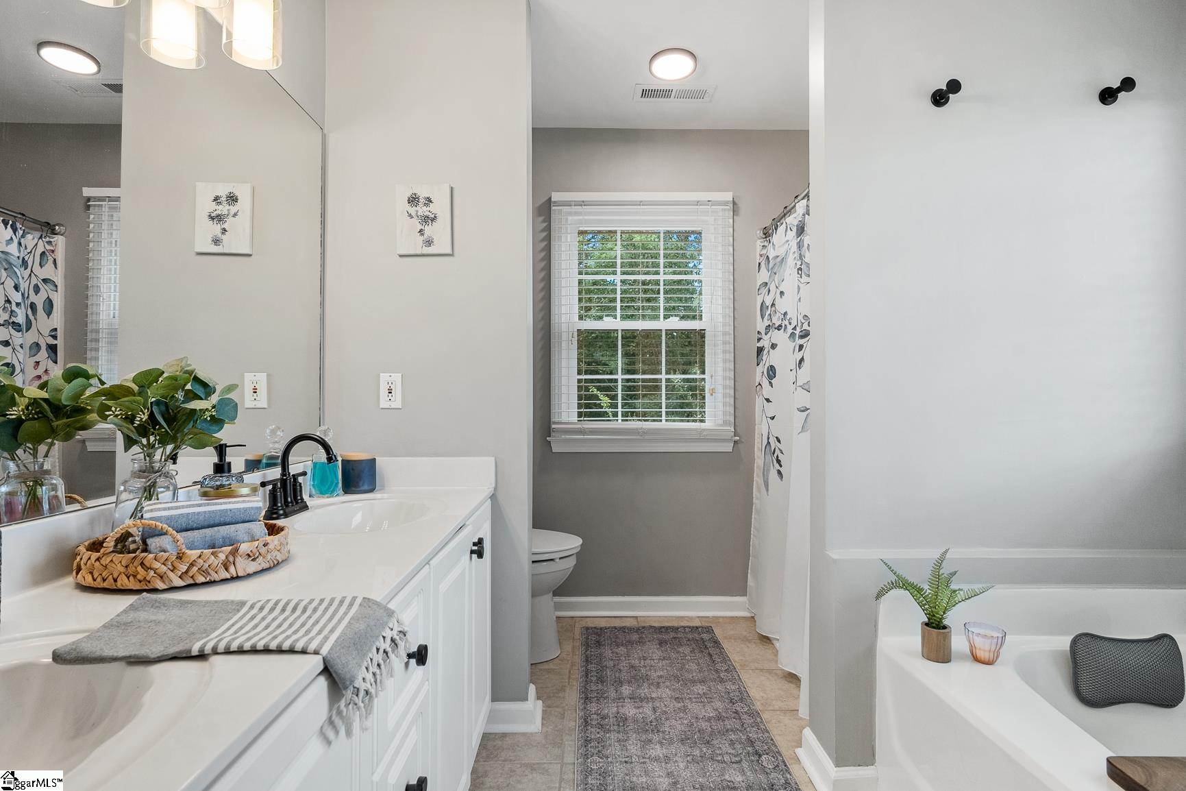 9 Summer Hill Road Simpsonville, SC 29681