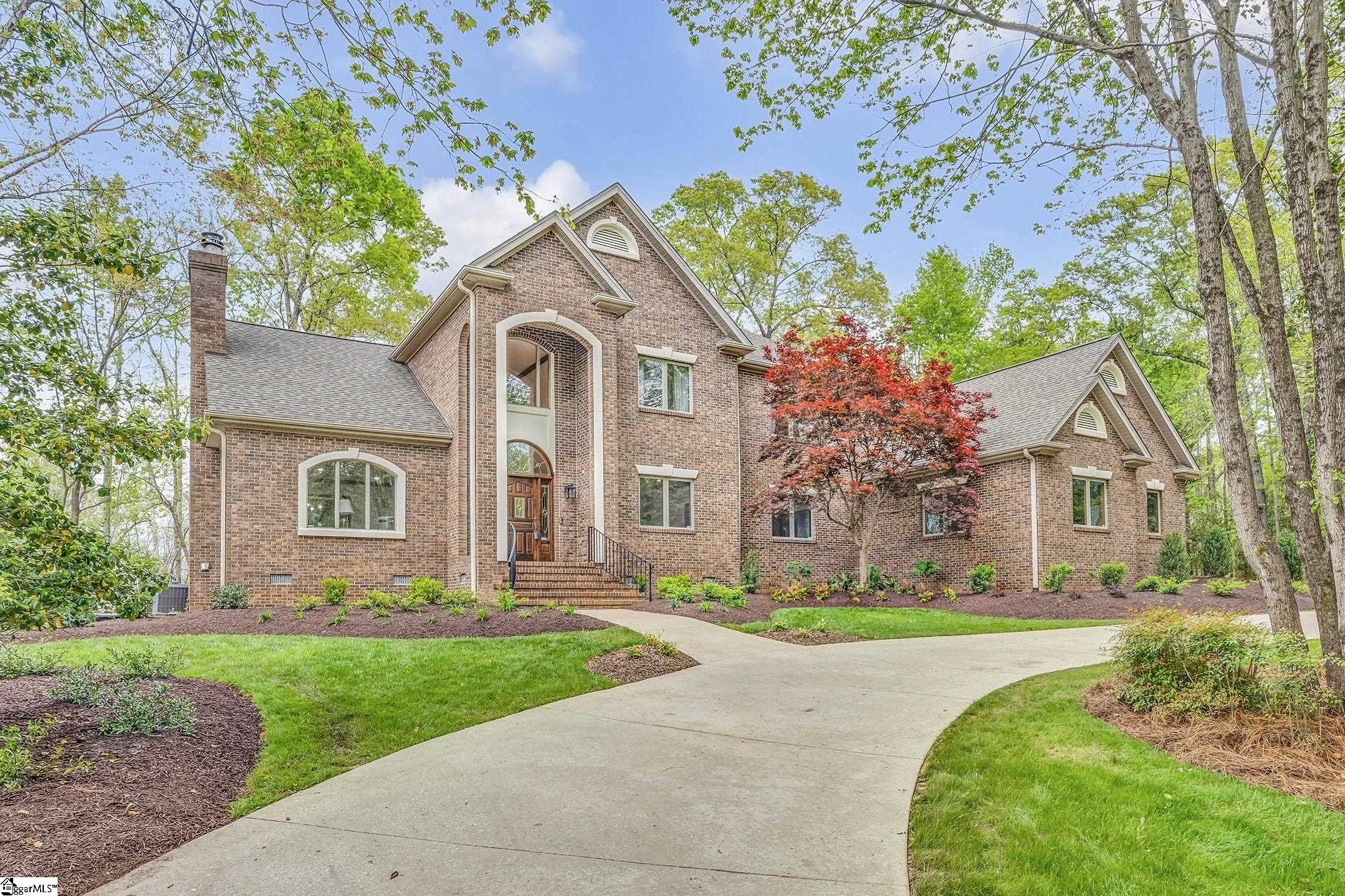 116 Sleepy Hollow Lane Spartanburg, SC 29306