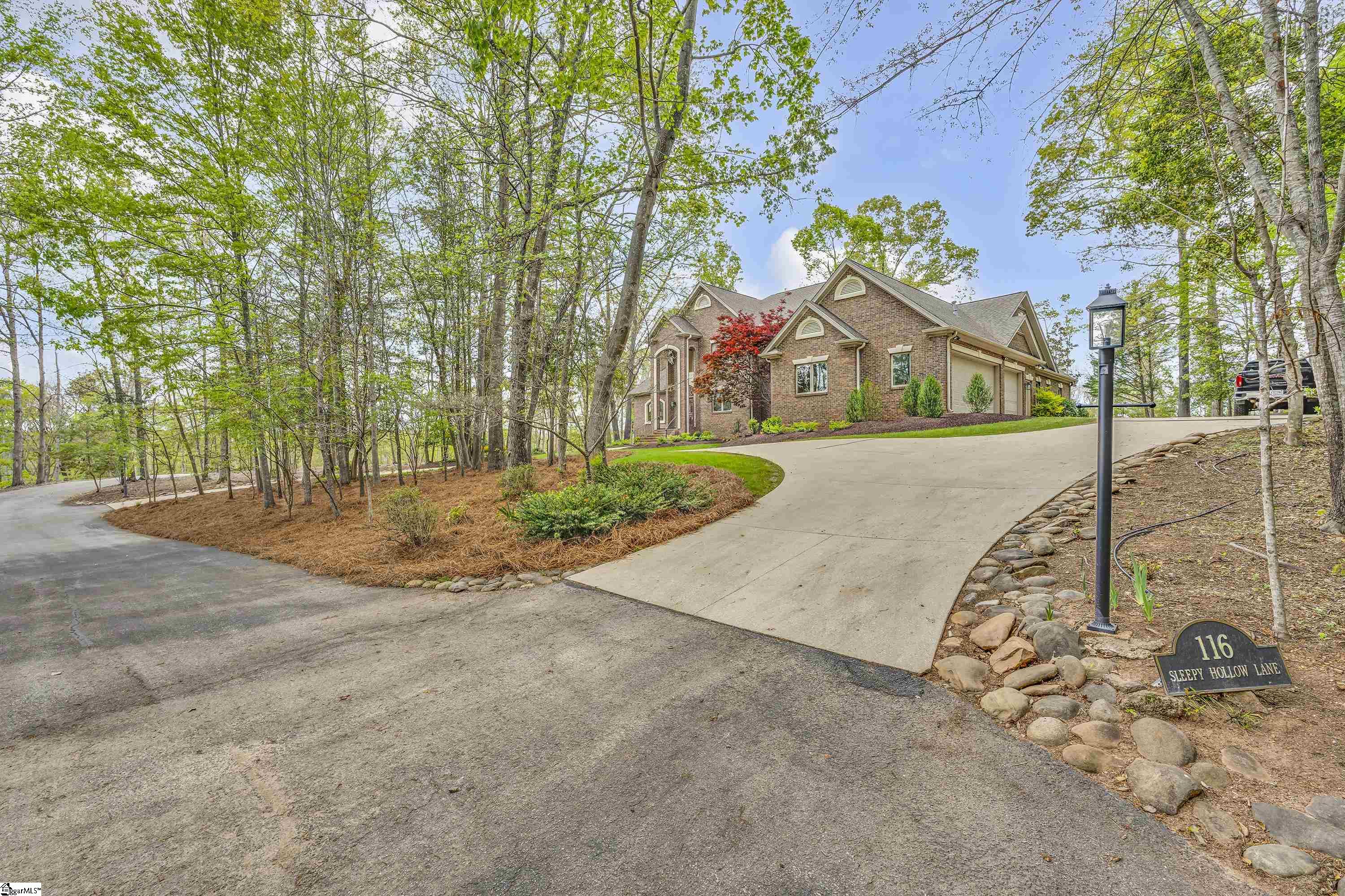 116 Sleepy Hollow Lane Spartanburg, SC 29306