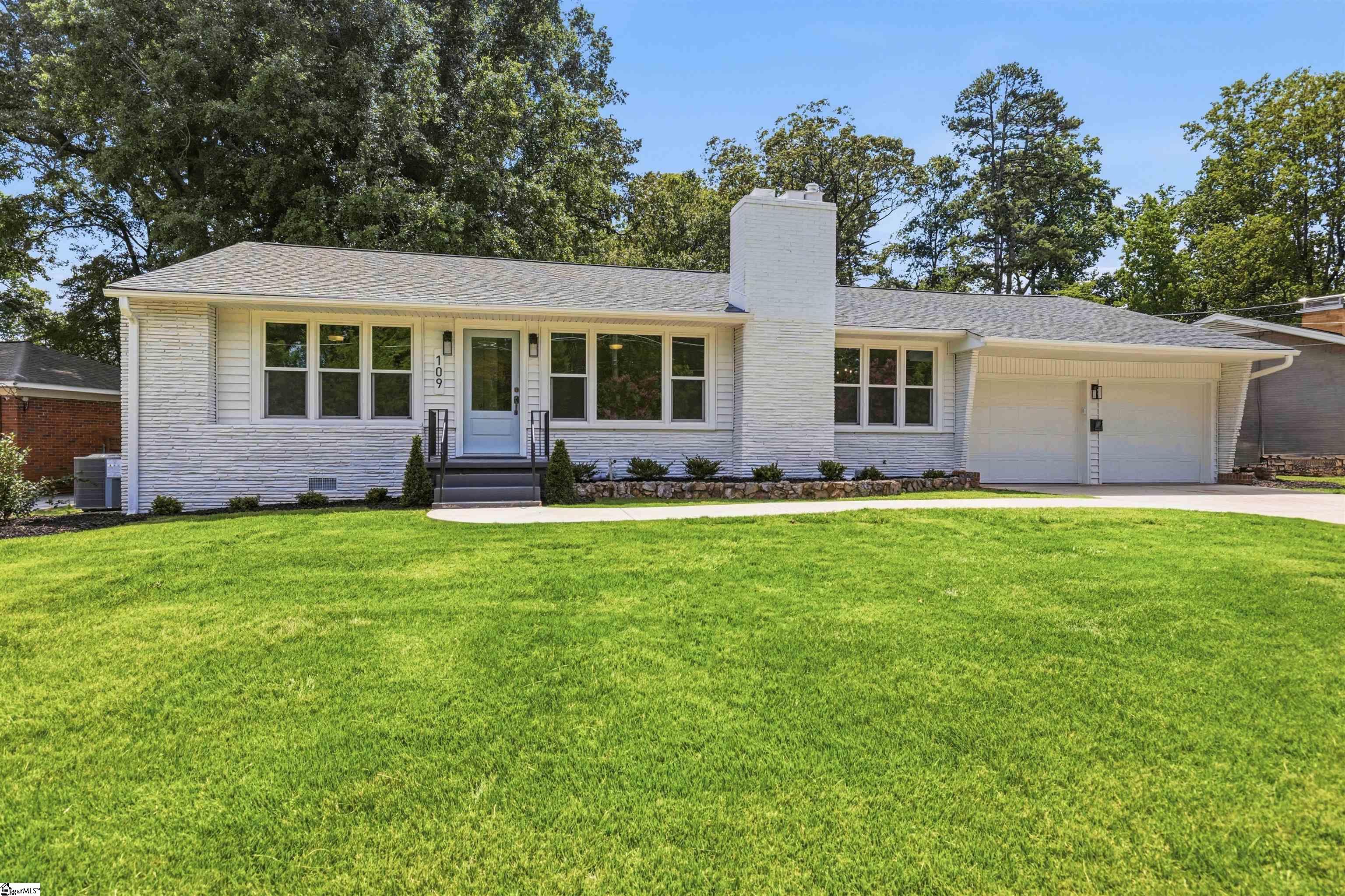 109 Stephens Lane Greenville, SC 29609