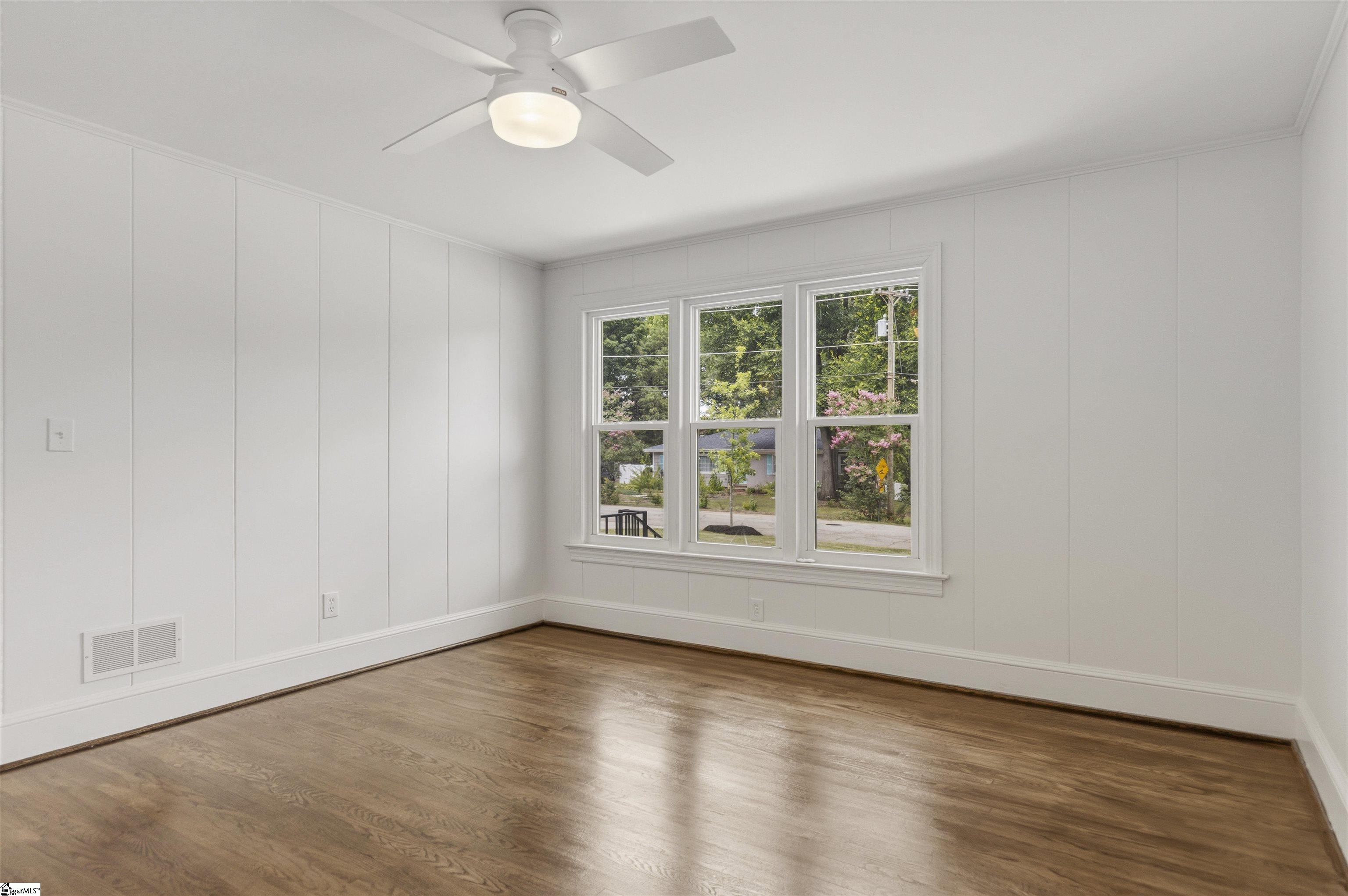 109 Stephens Lane Greenville, SC 29609