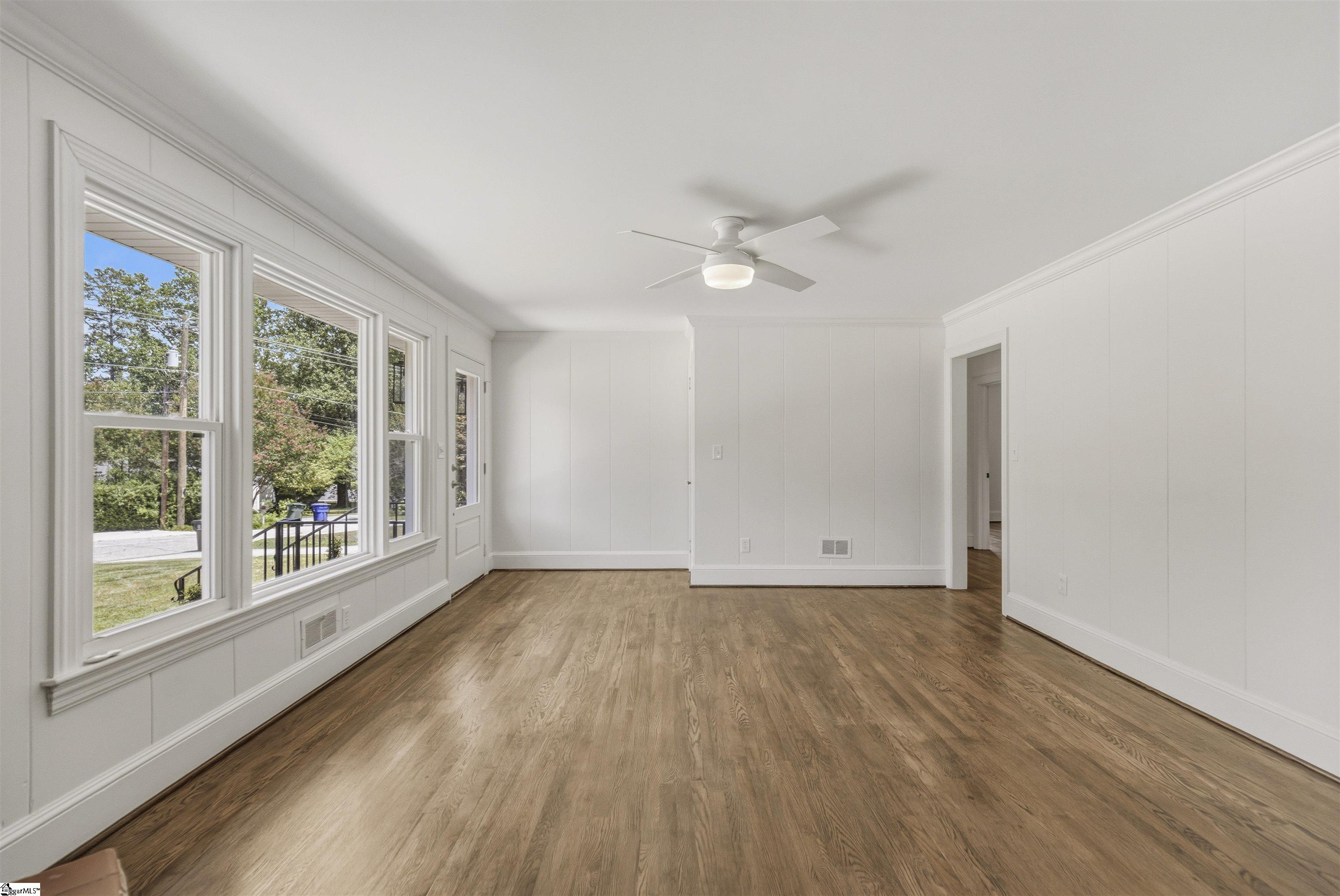 109 Stephens Lane Greenville, SC 29609