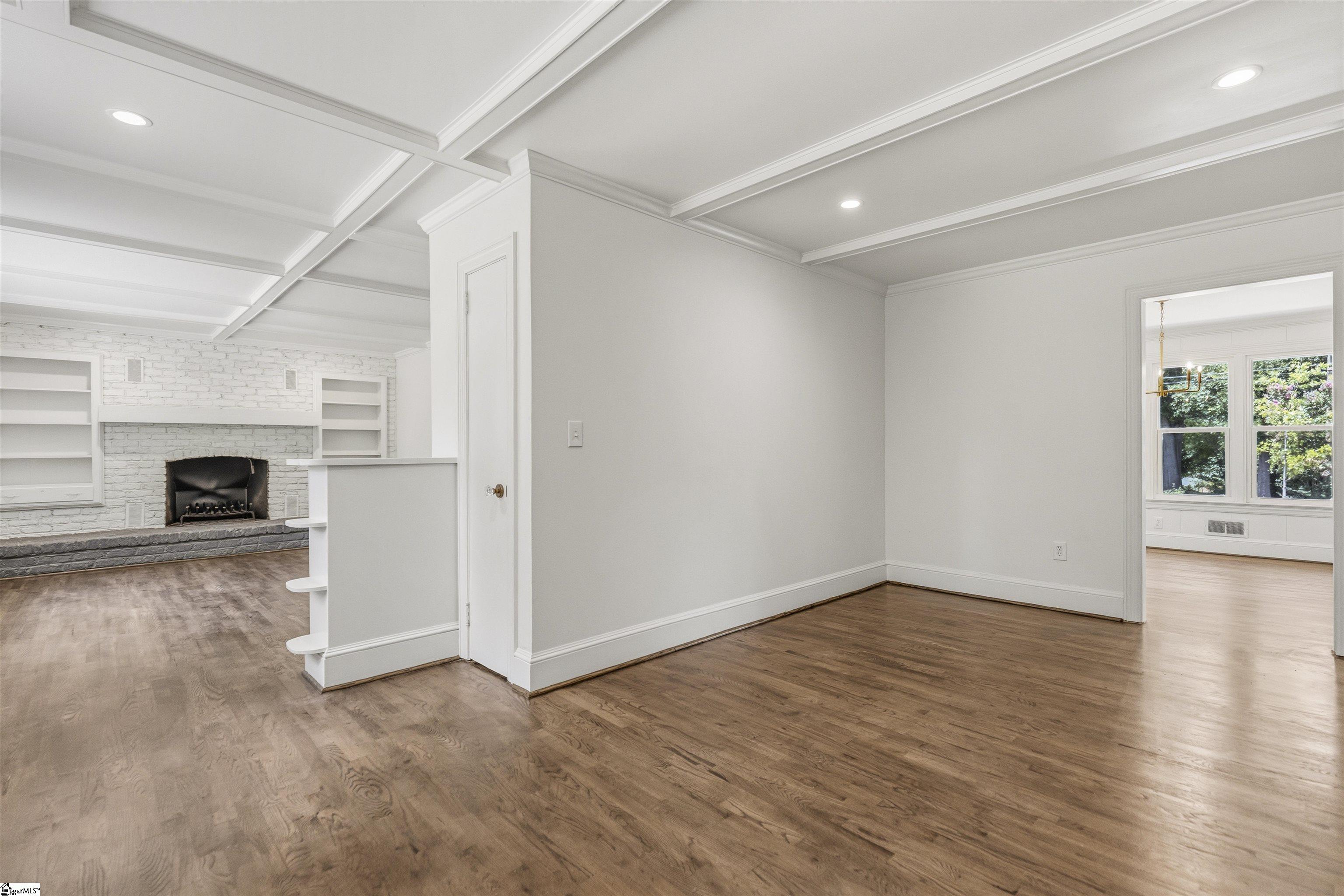 109 Stephens Lane Greenville, SC 29609