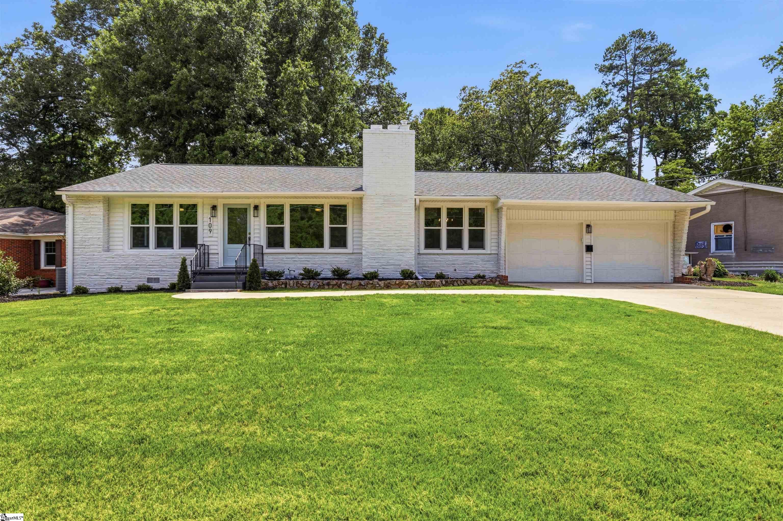 109 Stephens Lane Greenville, SC 29609