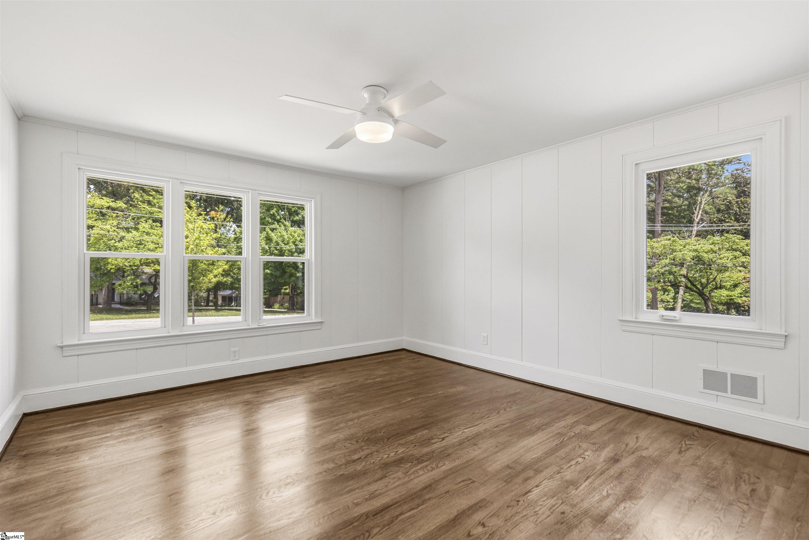 109 Stephens Lane Greenville, SC 29609