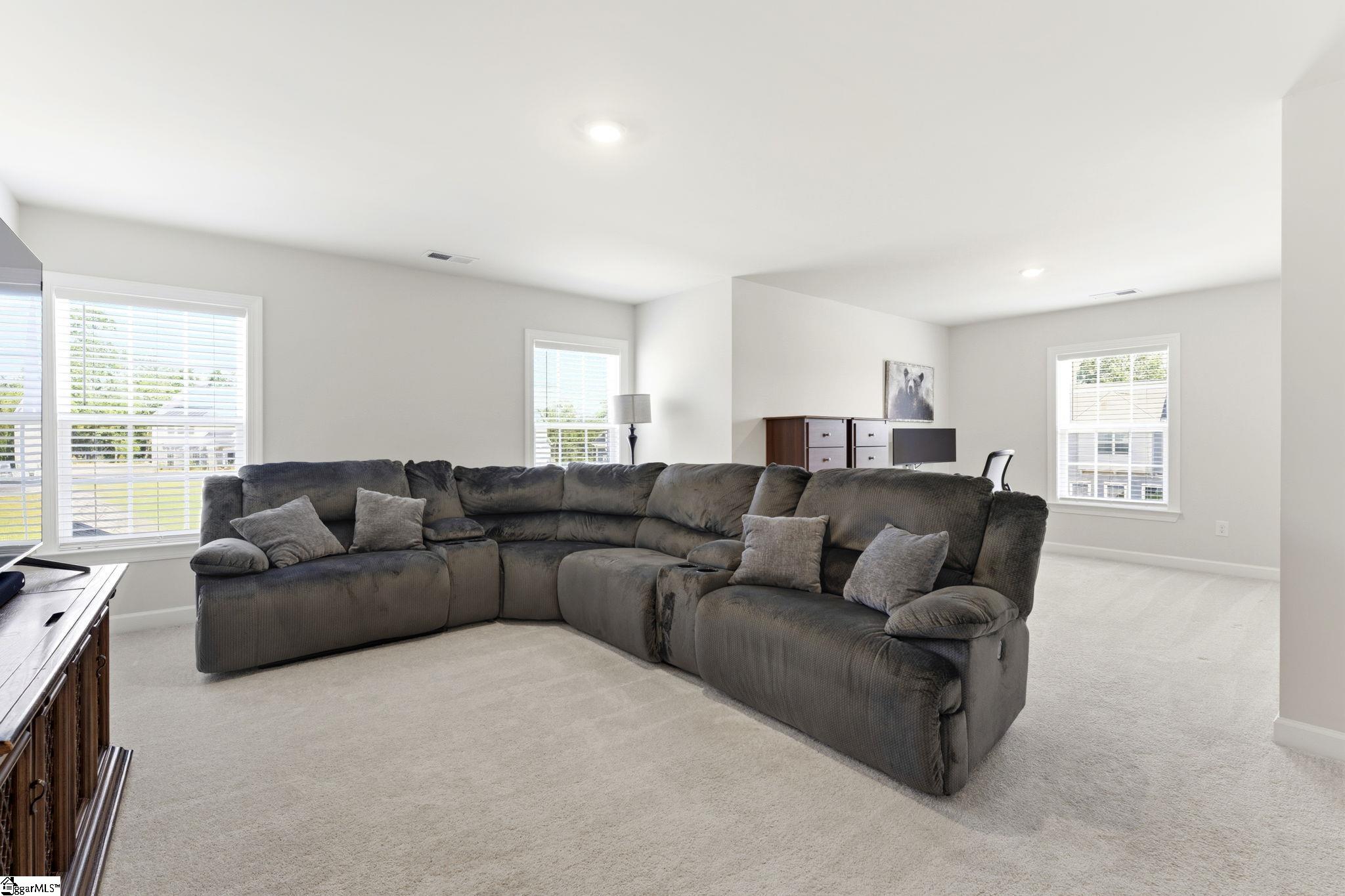 208 Isleview Place Greer, SC 29651