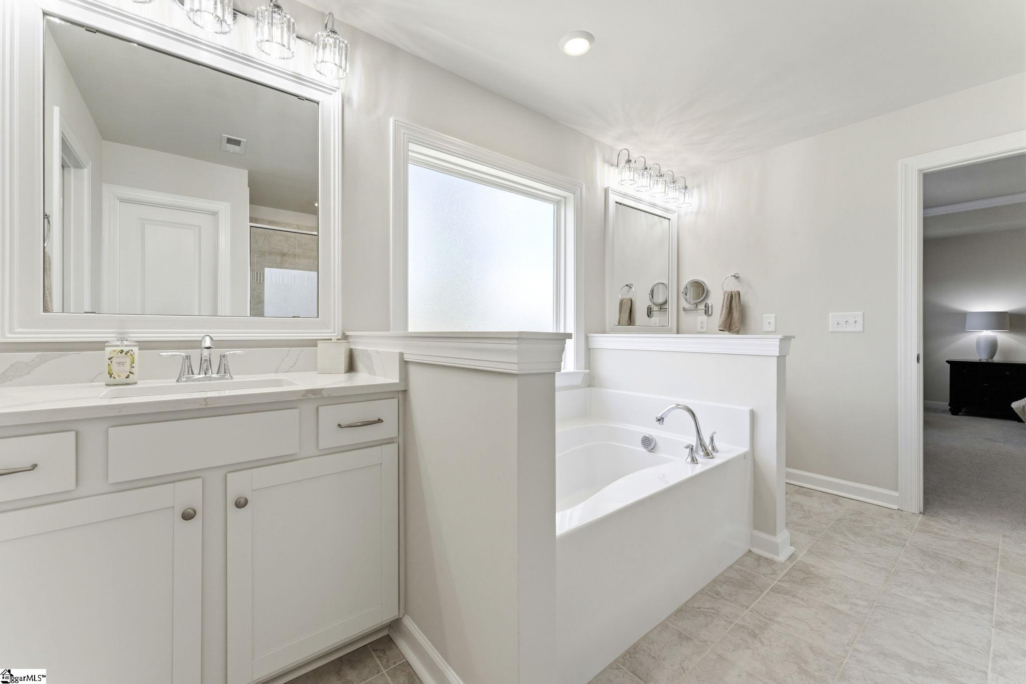 208 Isleview Place Greer, SC 29651