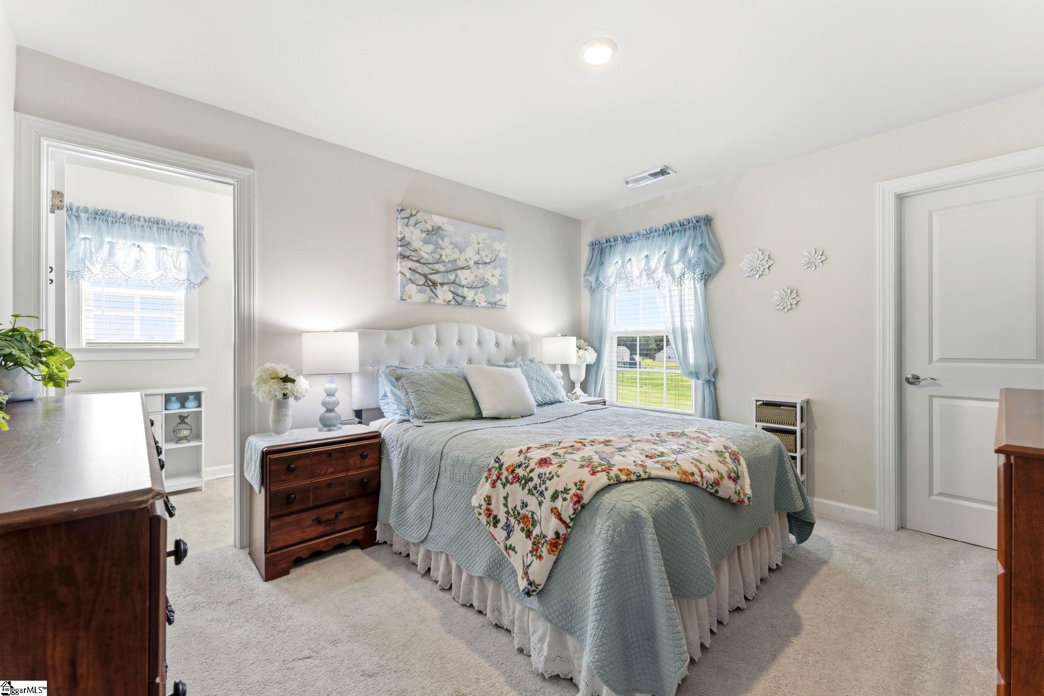 208 Isleview Place Greer, SC 29651