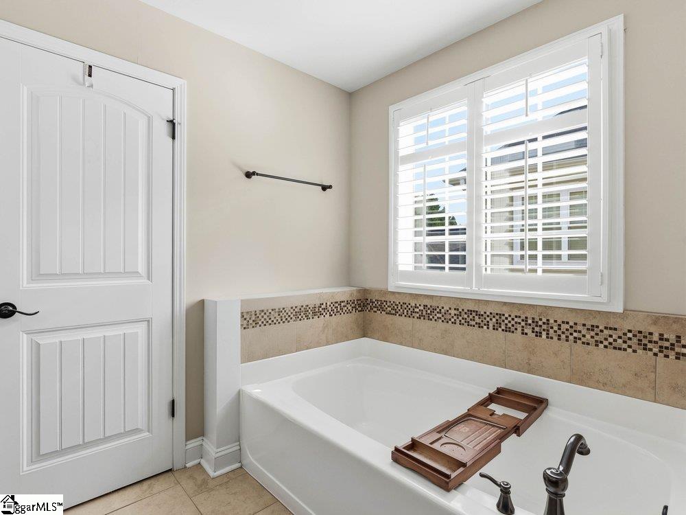 3 Firnstone Court Greenville, SC 29607