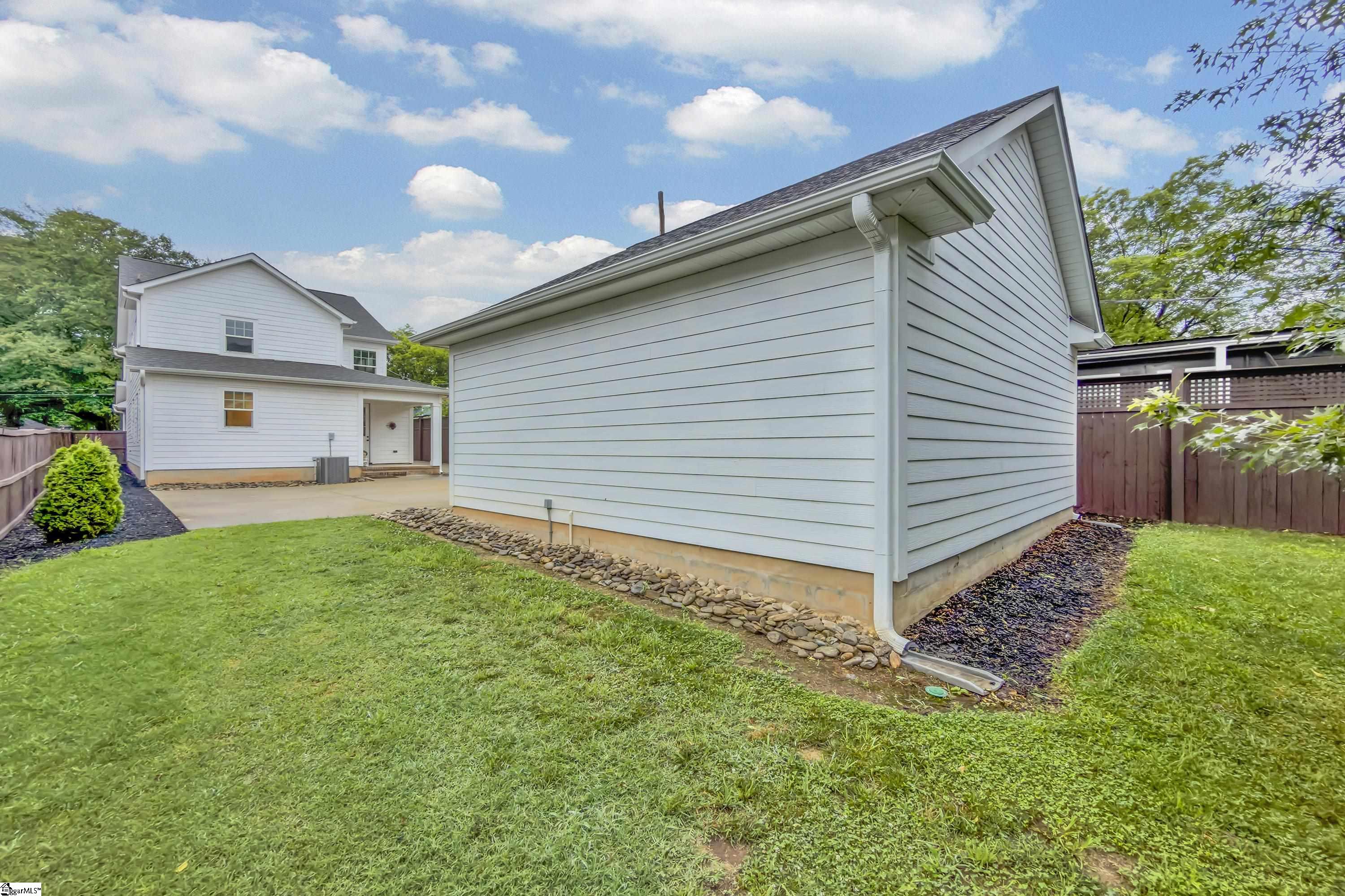109 David Street Greenville, SC 29609