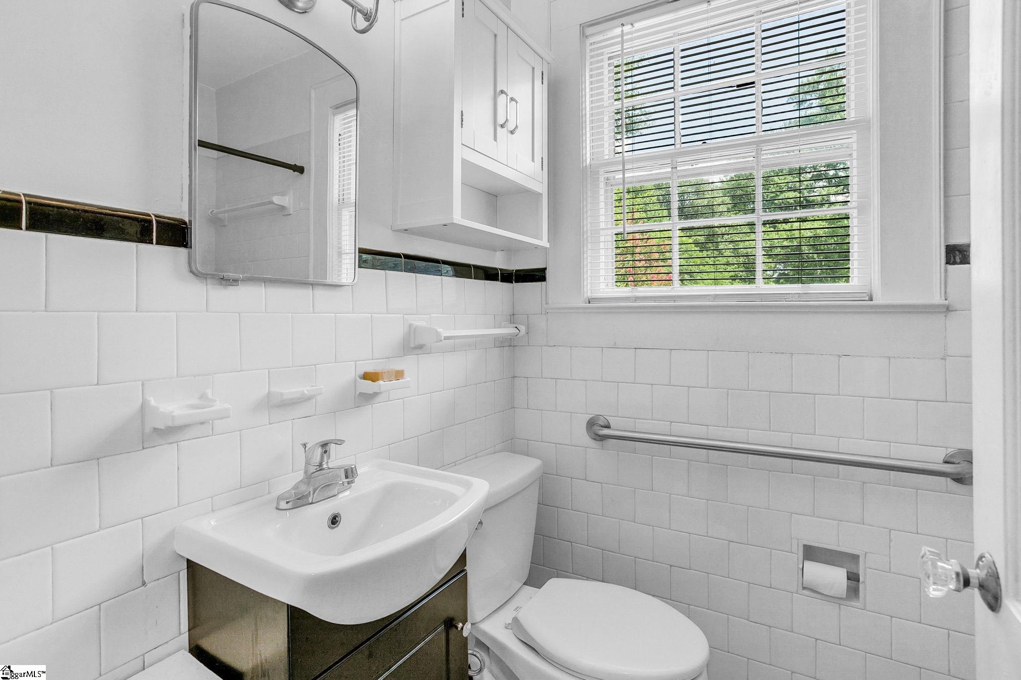 3106 Old Buncombe Road Greenville, SC 29609