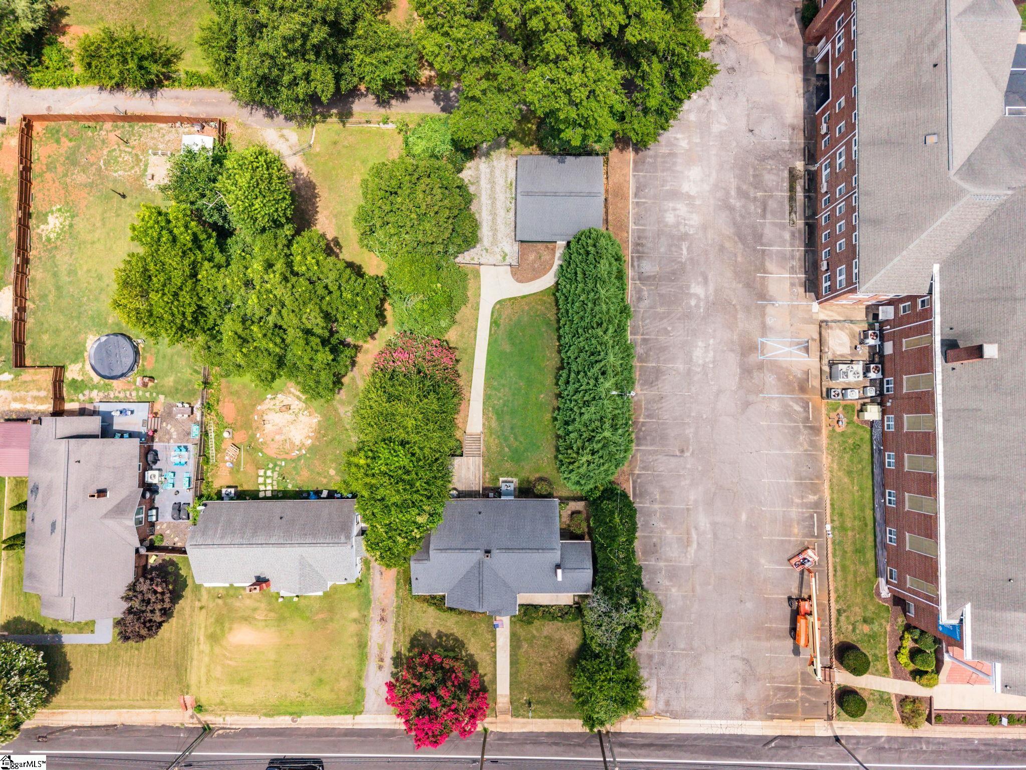 3106 Old Buncombe Road Greenville, SC 29609
