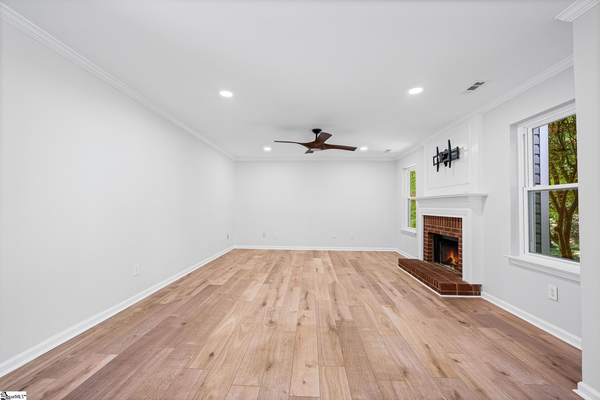 100 Northcliff Way Greenville, SC 29617-6173