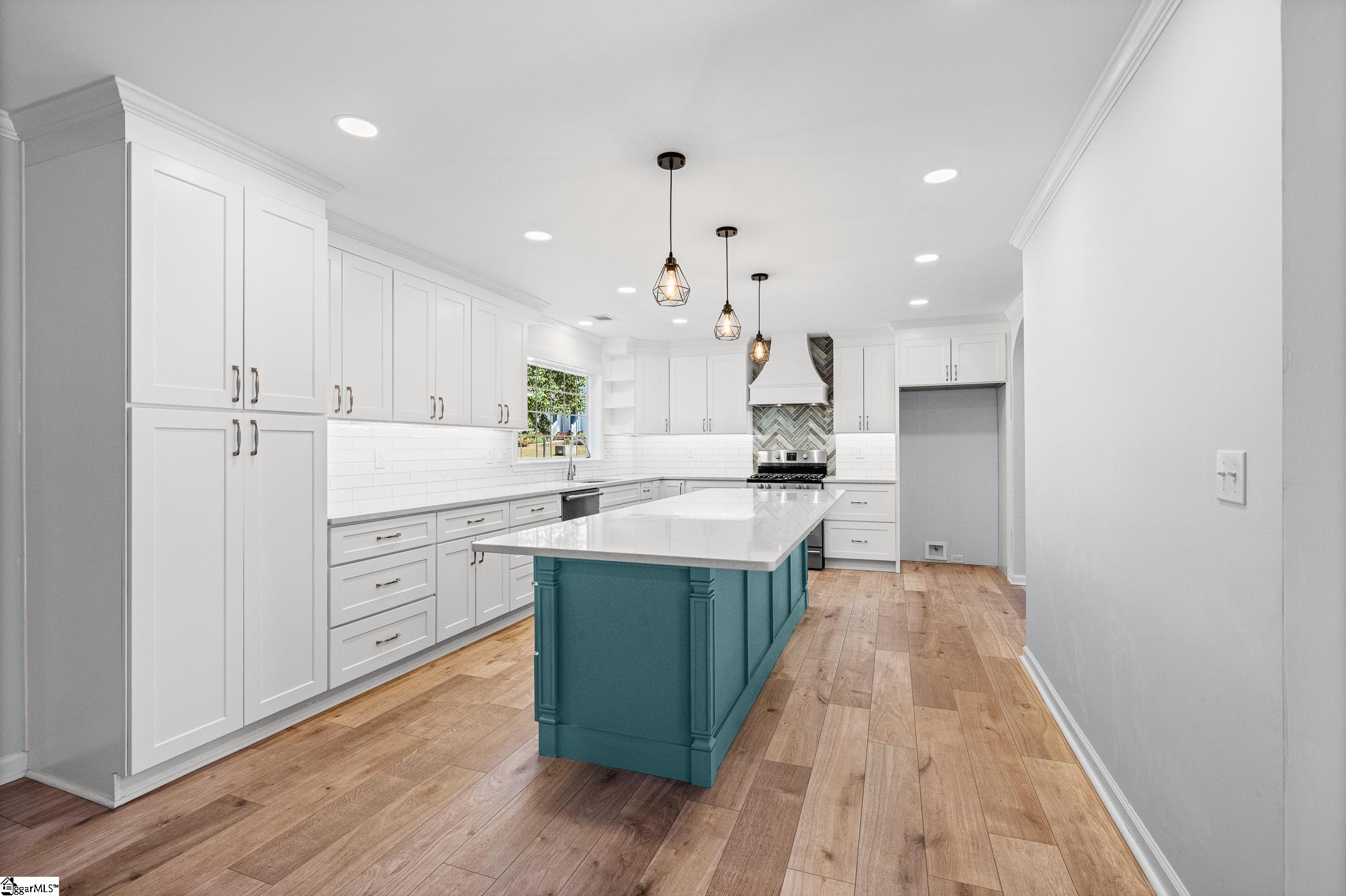 100 Northcliff Way Greenville, SC 29617-6173