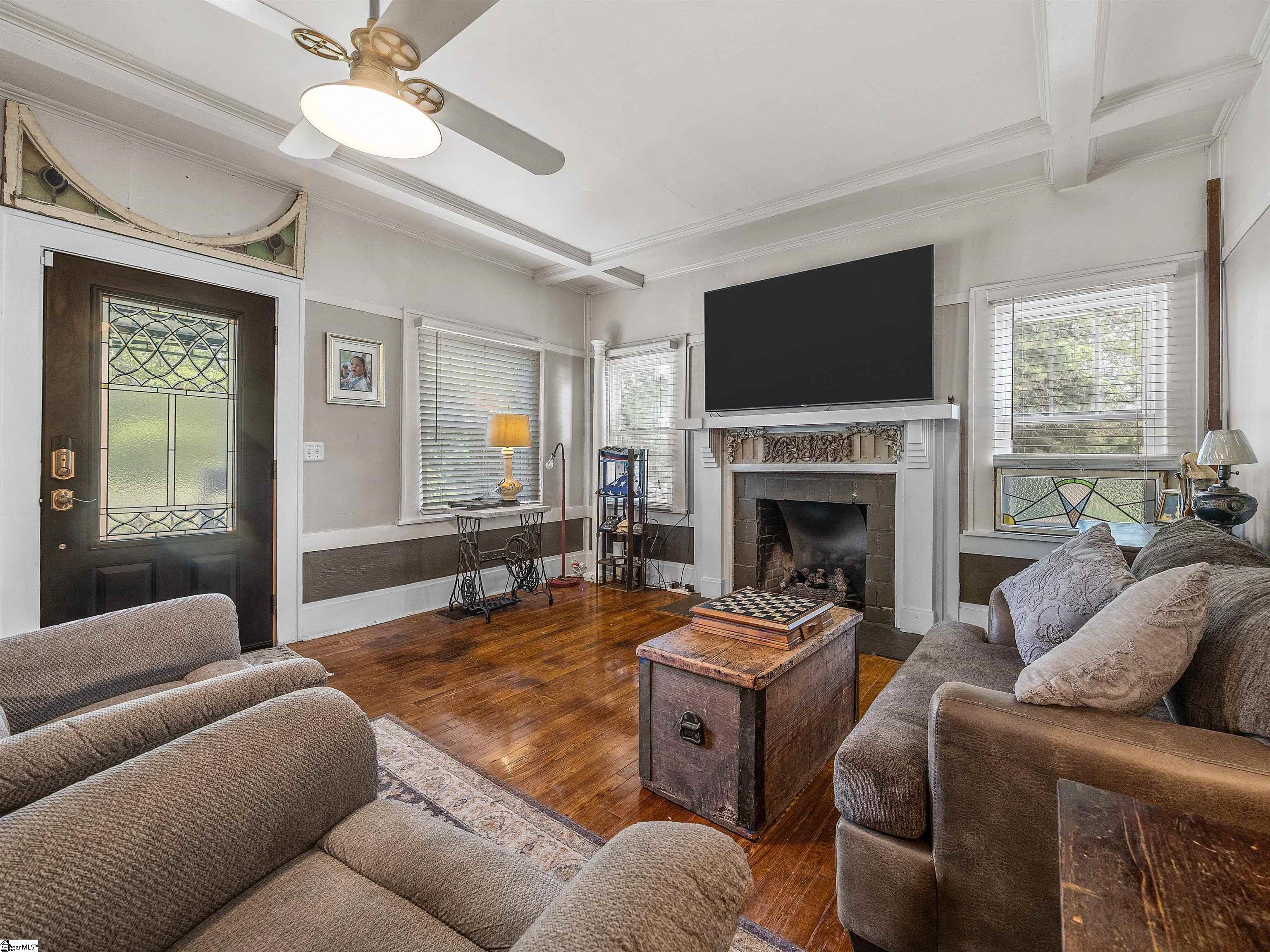409 N Howard Avenue Landrum, SC 29356