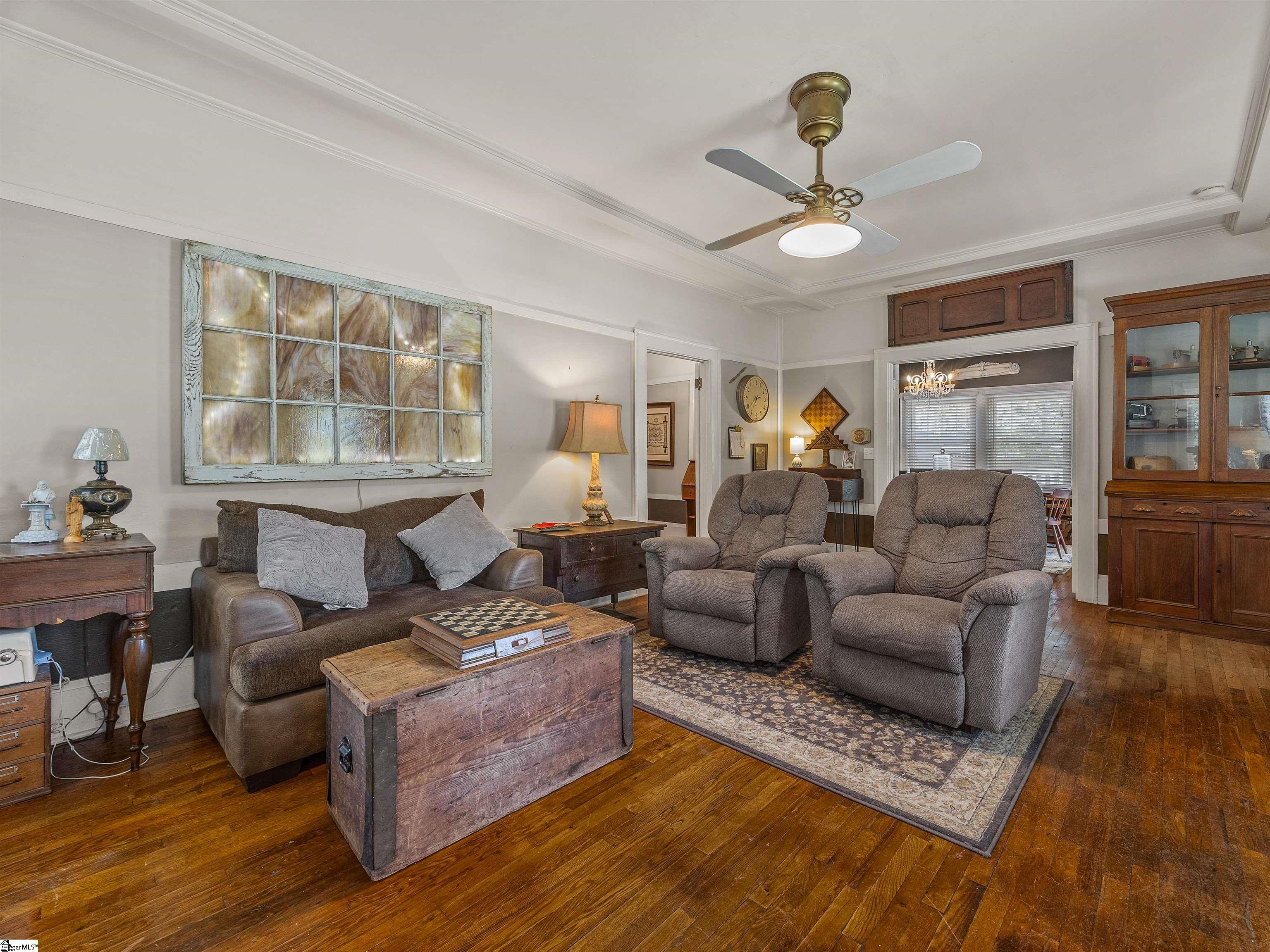 409 N Howard Avenue Landrum, SC 29356