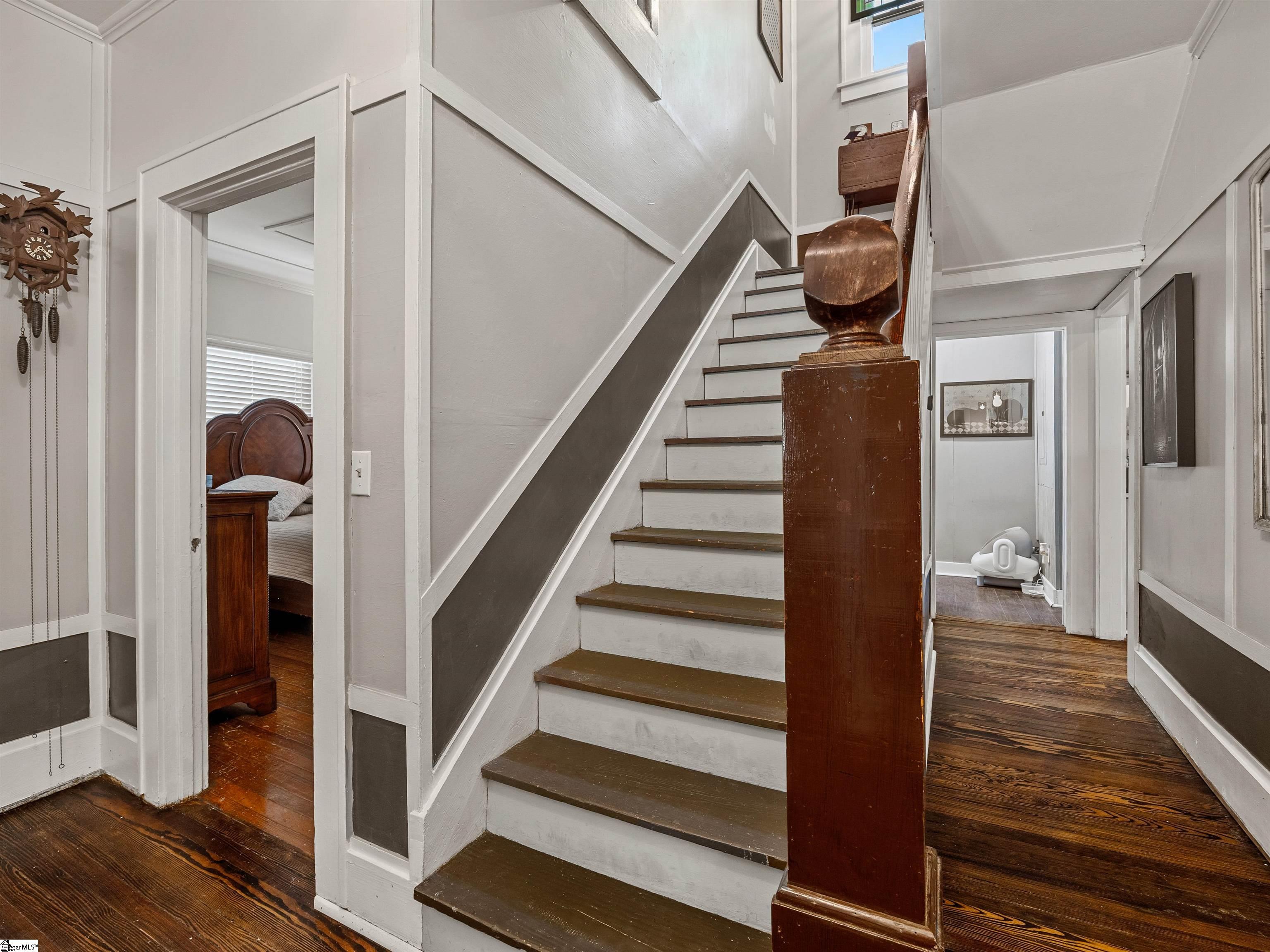 409 N Howard Avenue Landrum, SC 29356