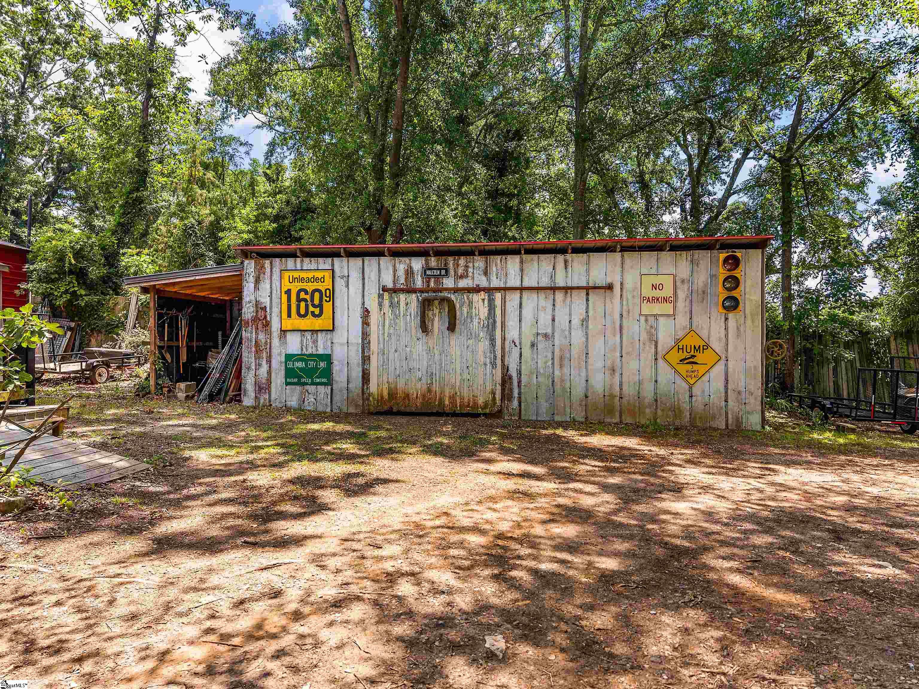 409 N Howard Avenue Landrum, SC 29356