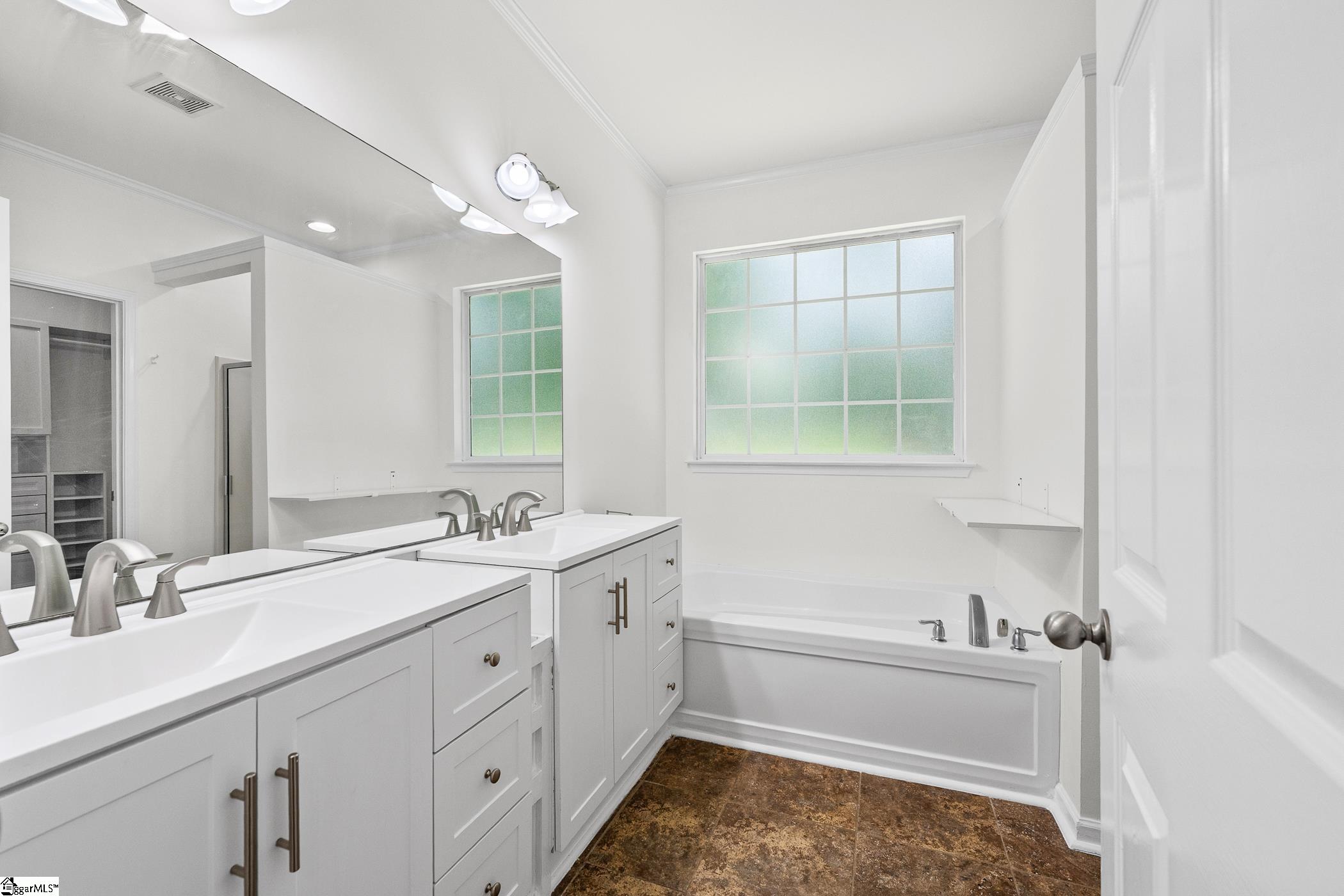 308 W Sundance Drive Easley, SC 29642