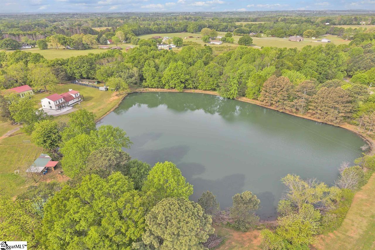 963 Turkey Farm Road Chesnee, SC 29323