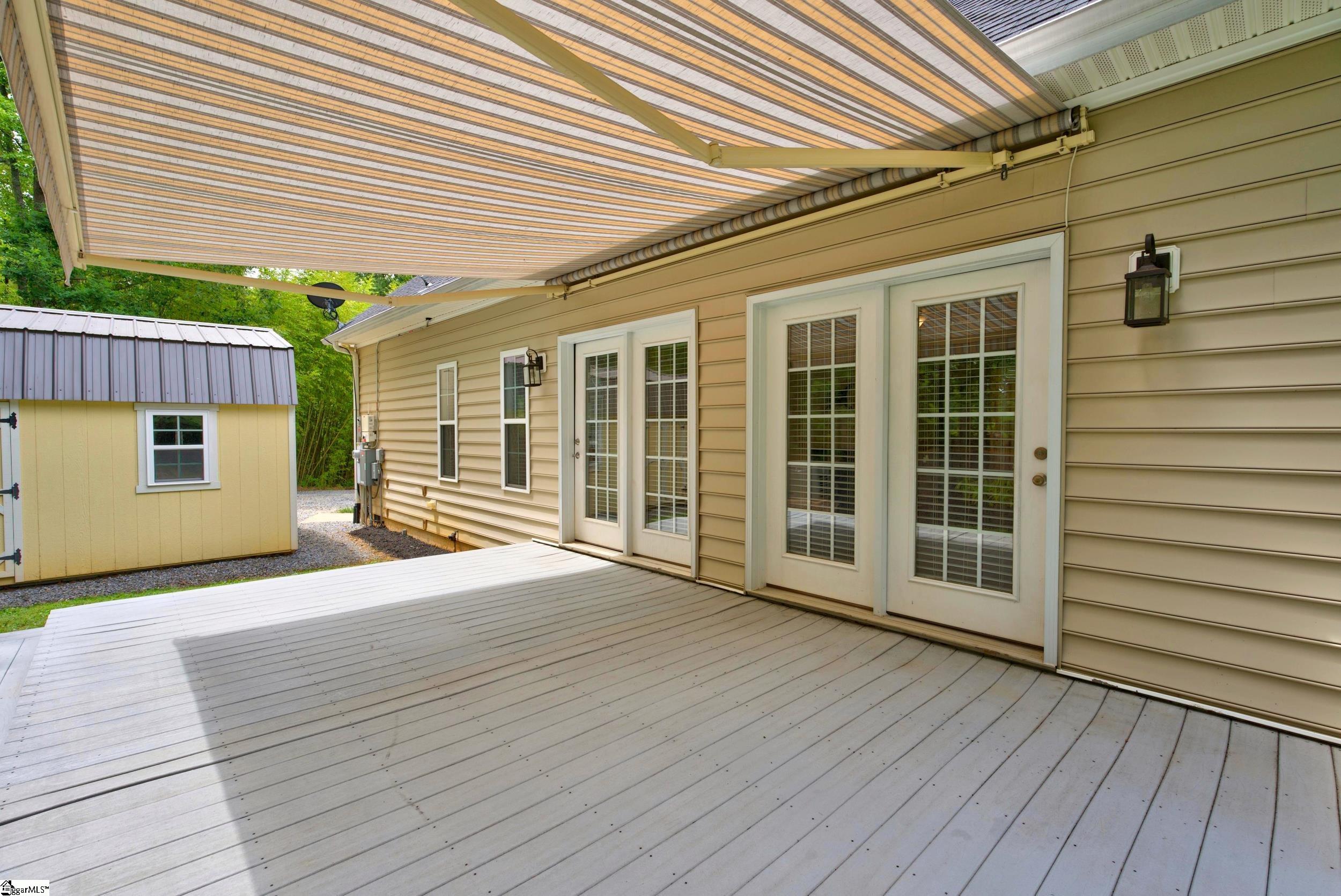 748 N Elm Avenue Landrum, SC 29356-9722