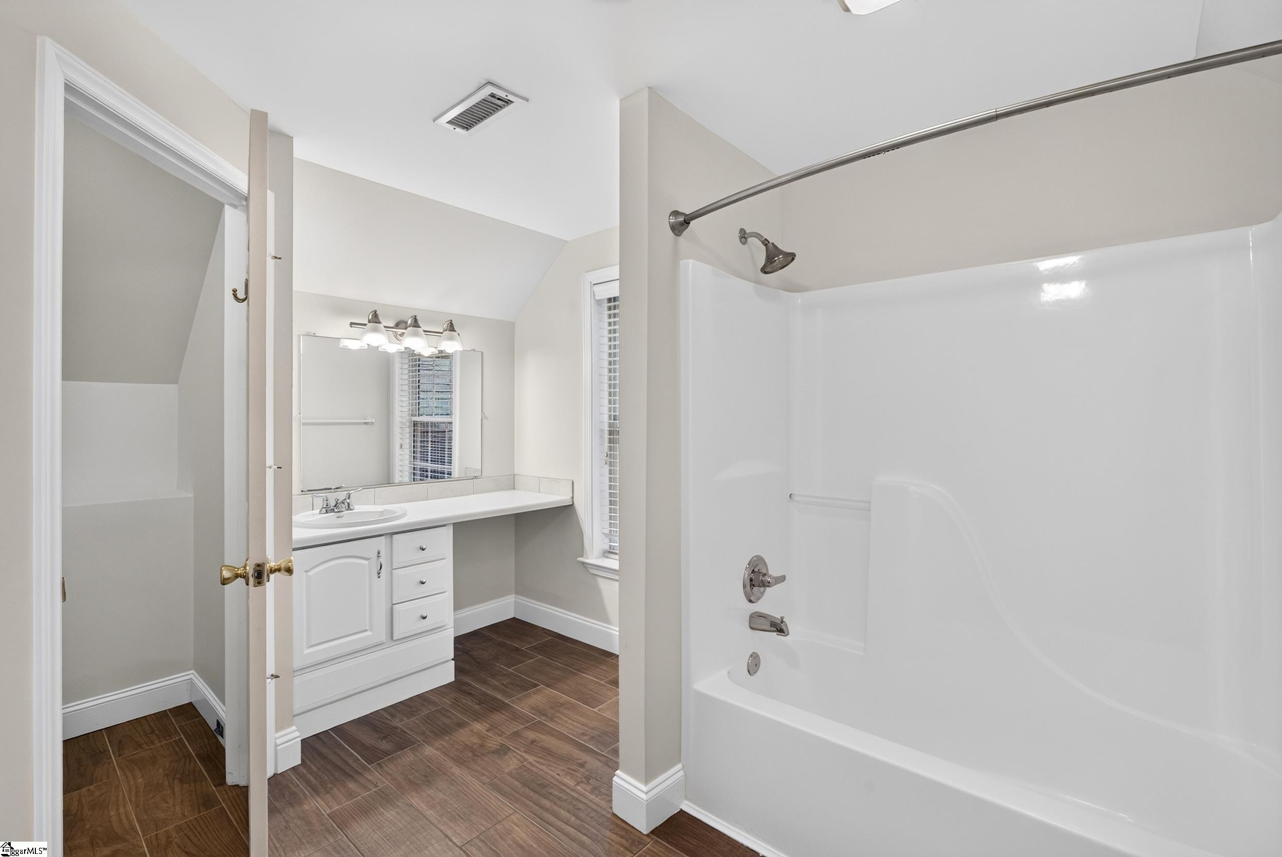 748 N Elm Avenue Landrum, SC 29356-9722