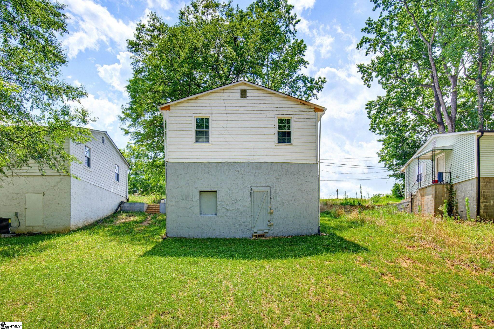 705 W Georgia Street Woodruff, SC 29388