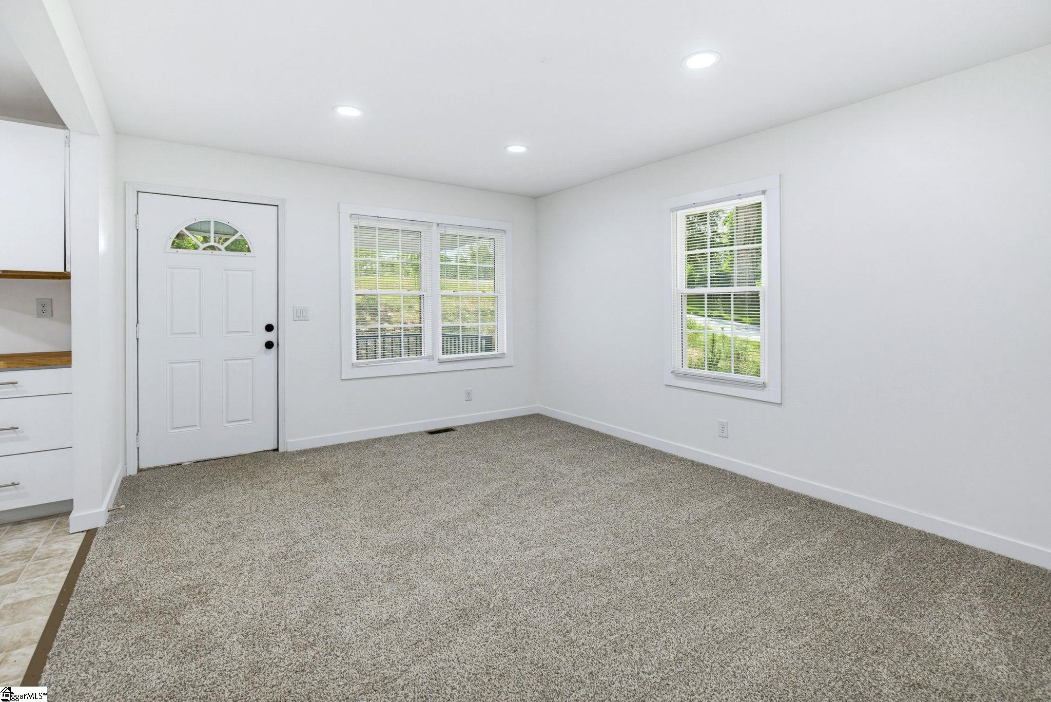 705 W Georgia Street Woodruff, SC 29388