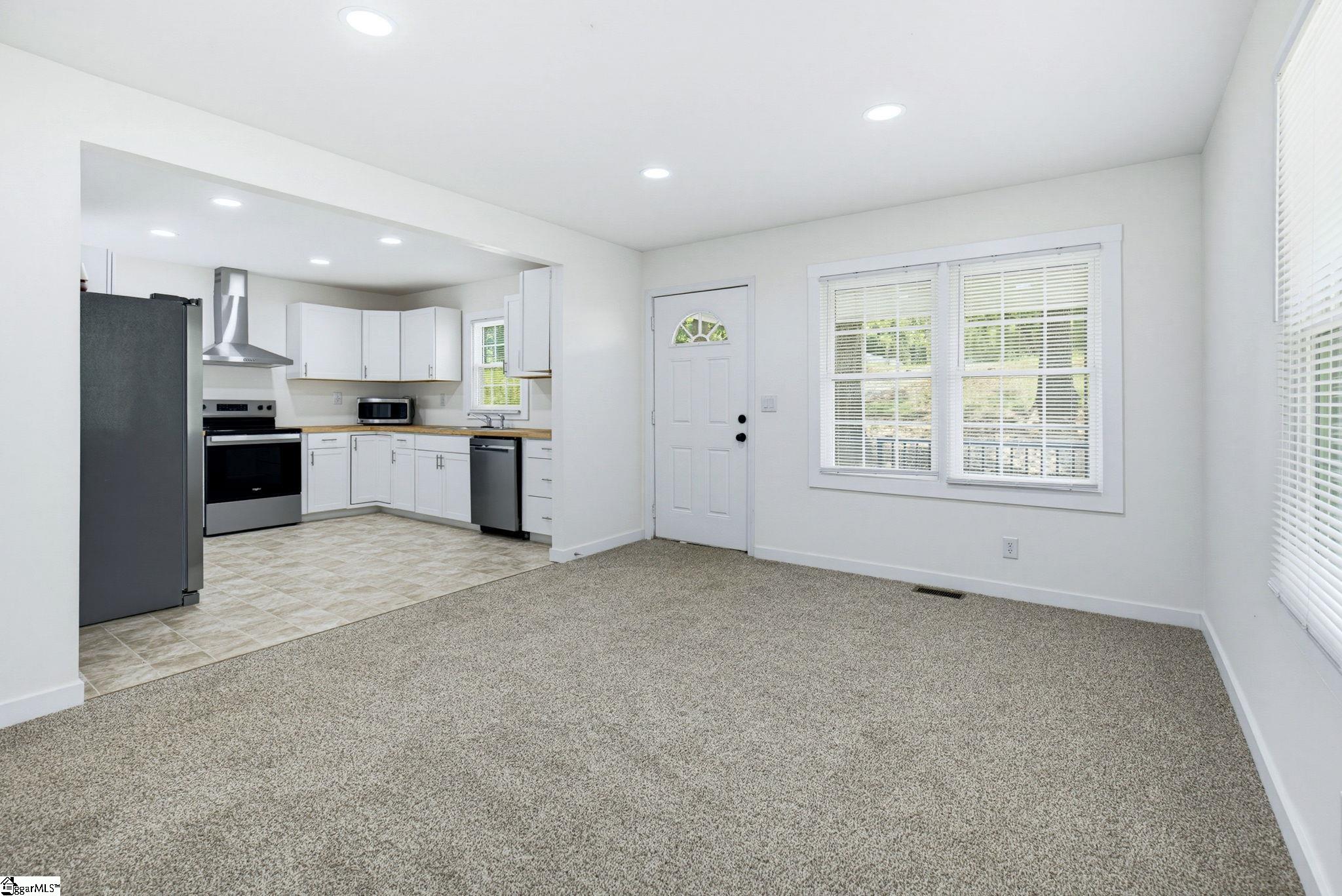 705 W Georgia Street Woodruff, SC 29388
