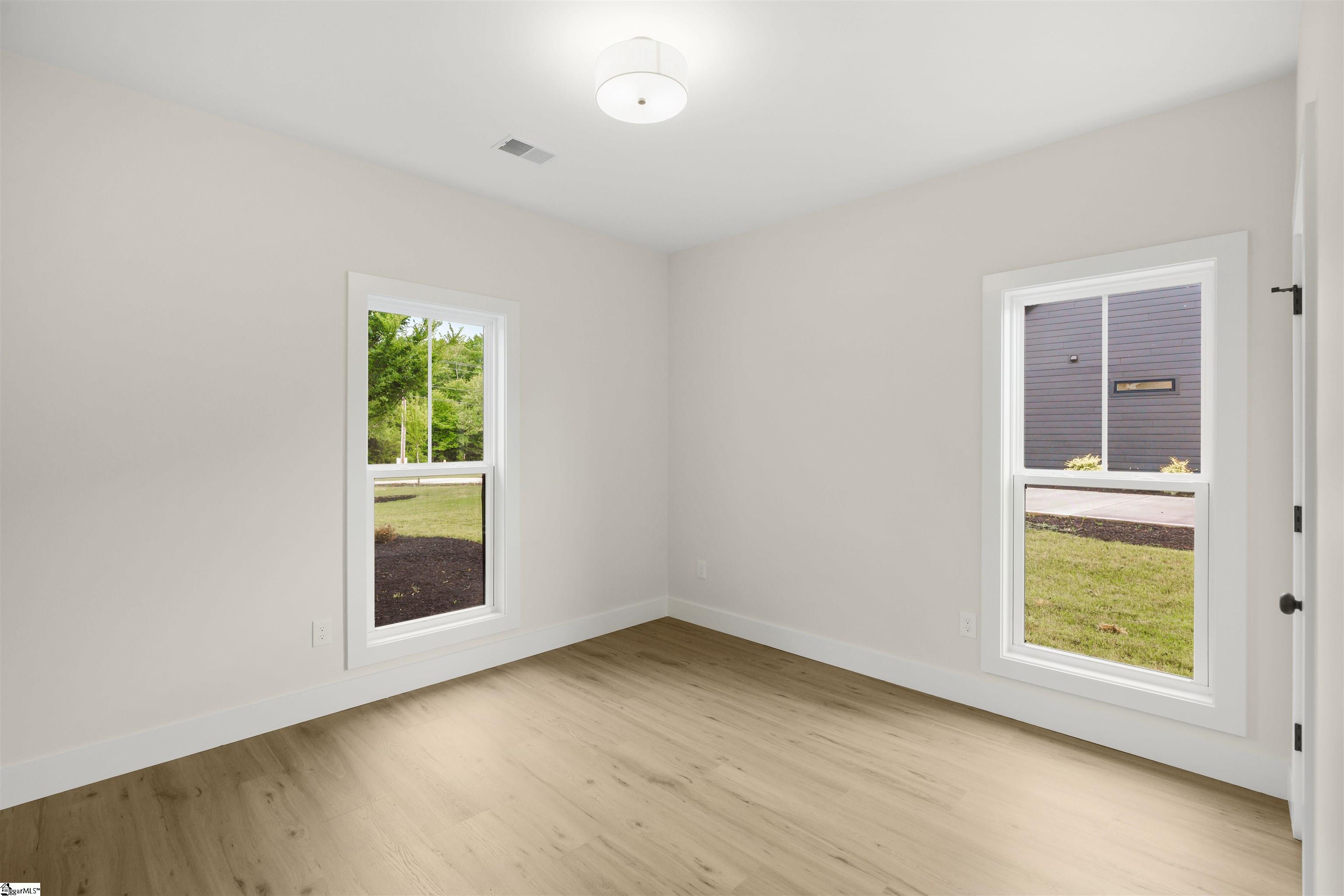 3364 Fairview Road Fountain Inn, SC 29644