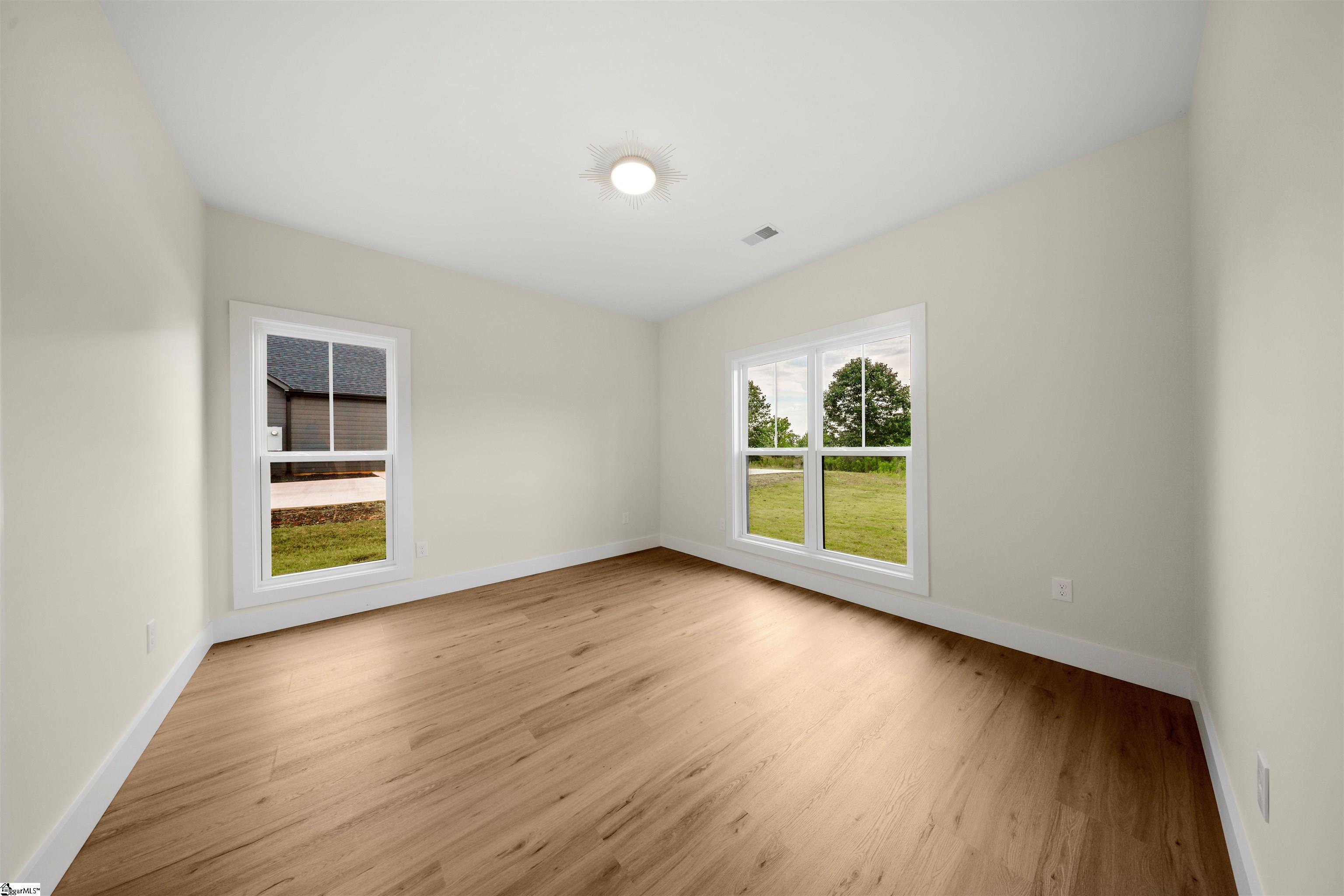 3364 Fairview Road Fountain Inn, SC 29644