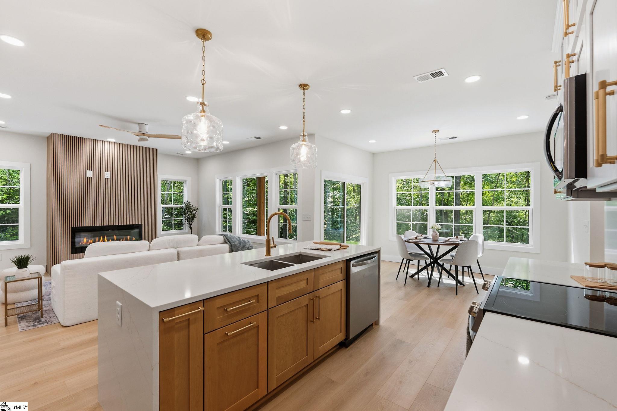406 Point Road Westminster, SC 29693