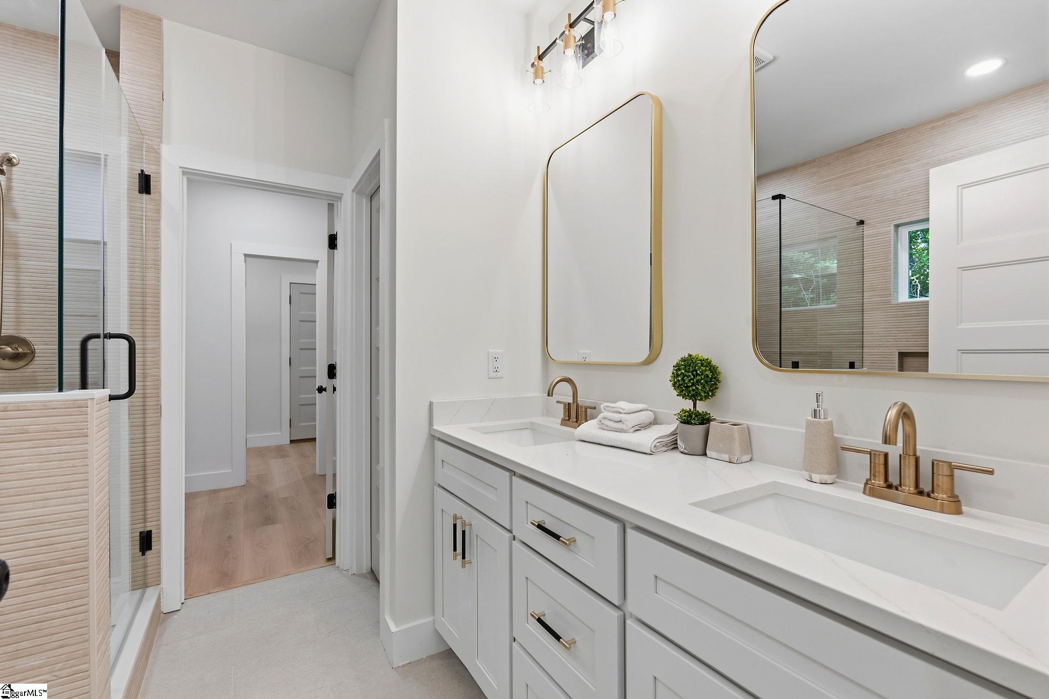 406 Point Road Westminster, SC 29693